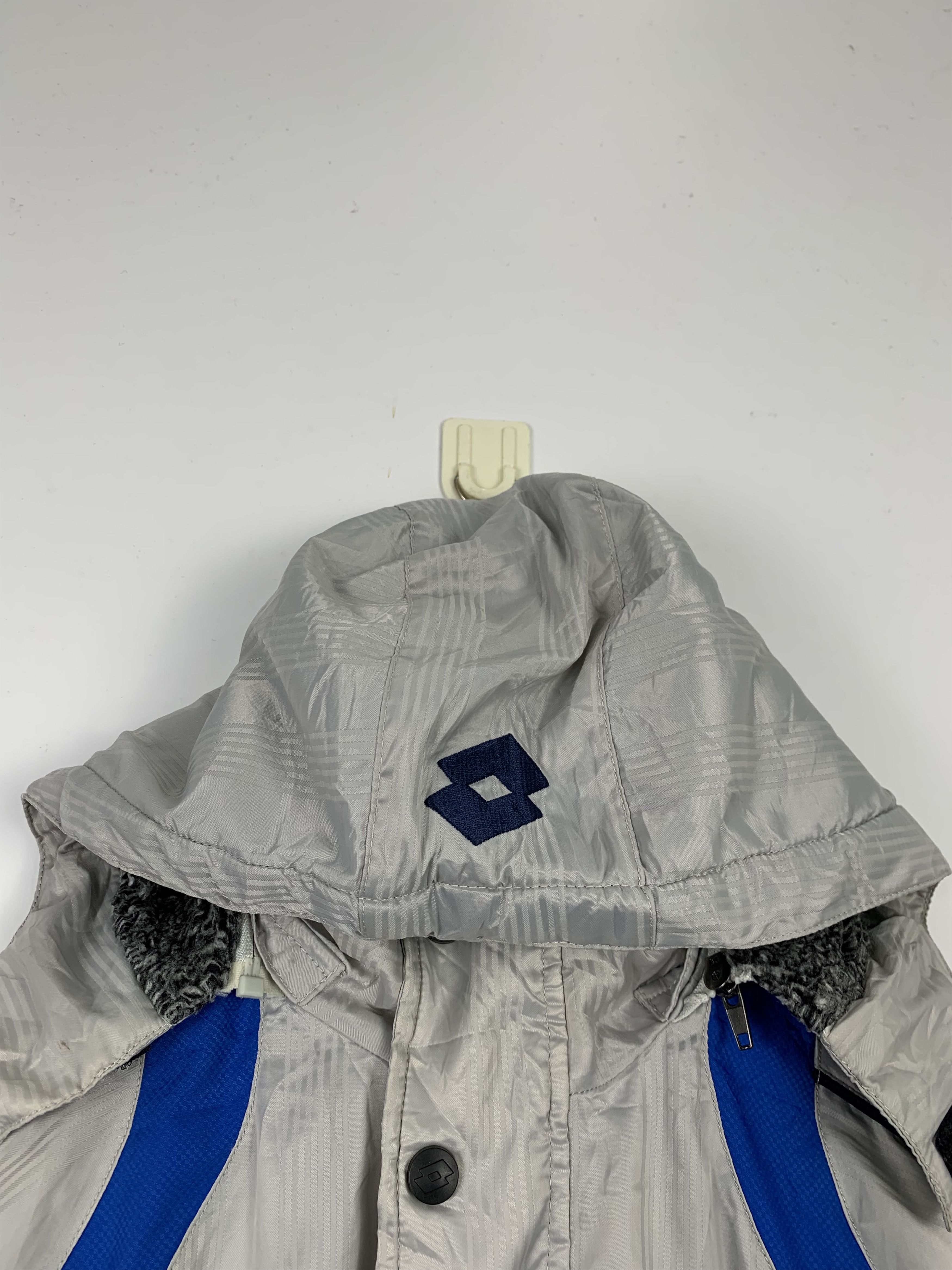 Lotto Sport Vintage Lotto Big Logo Parkas Sportwear Hoddie Jacket J0519 Size US S / EU 44-46 / 1 - 8 Thumbnail