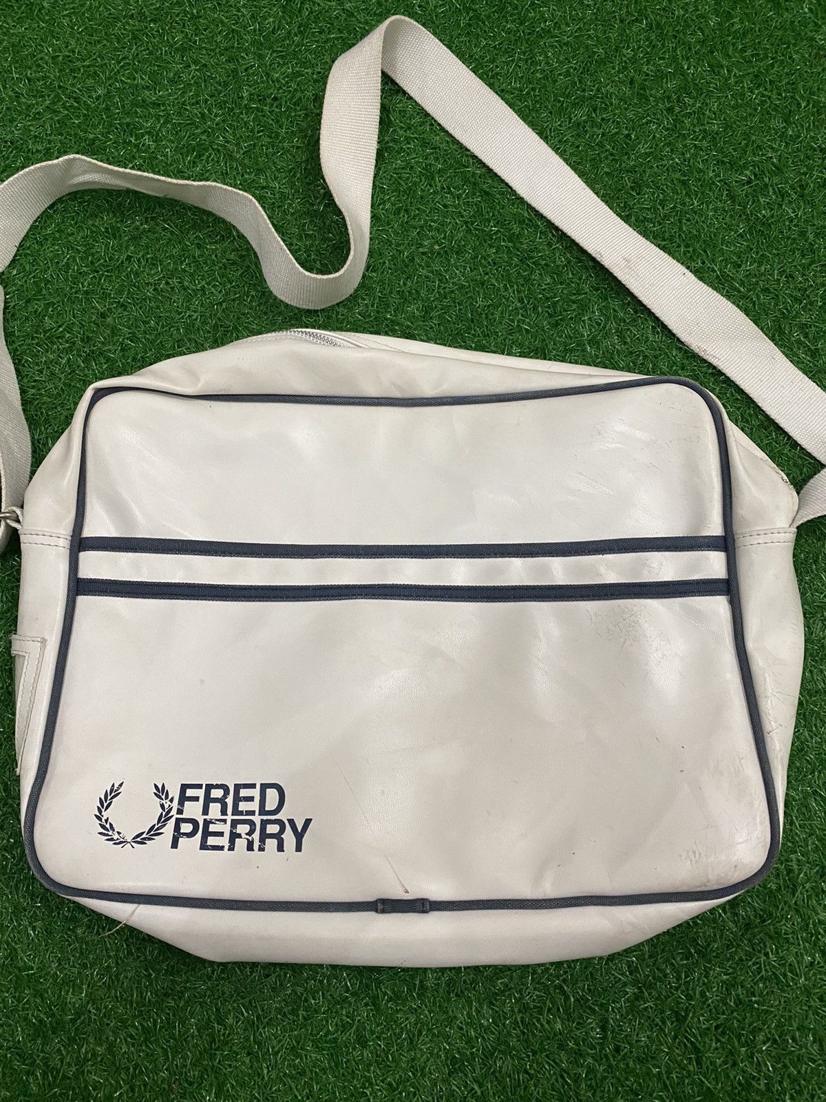 Fred Perry × Vintage Vintage 90’s Fred Perry Messenger bag Size ONE SIZE - 2 Thumbnail