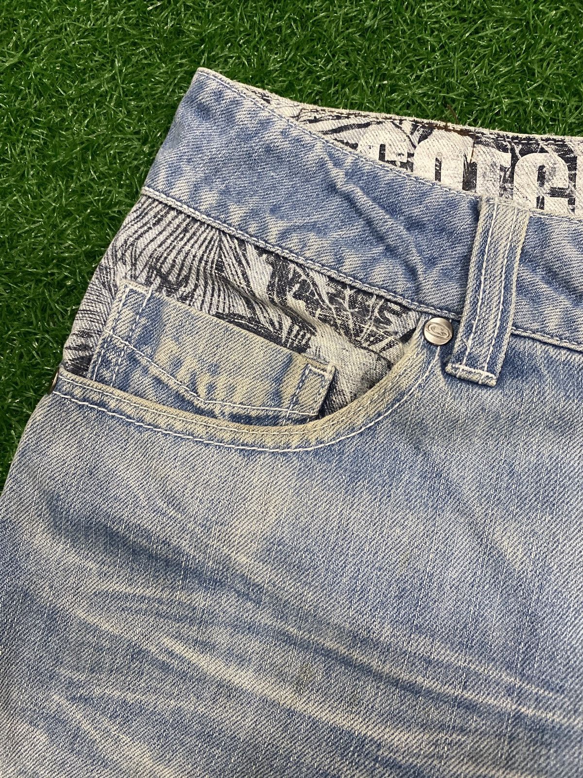 Gotcha Gotcha distress jeans Size US 31 - 8 Thumbnail