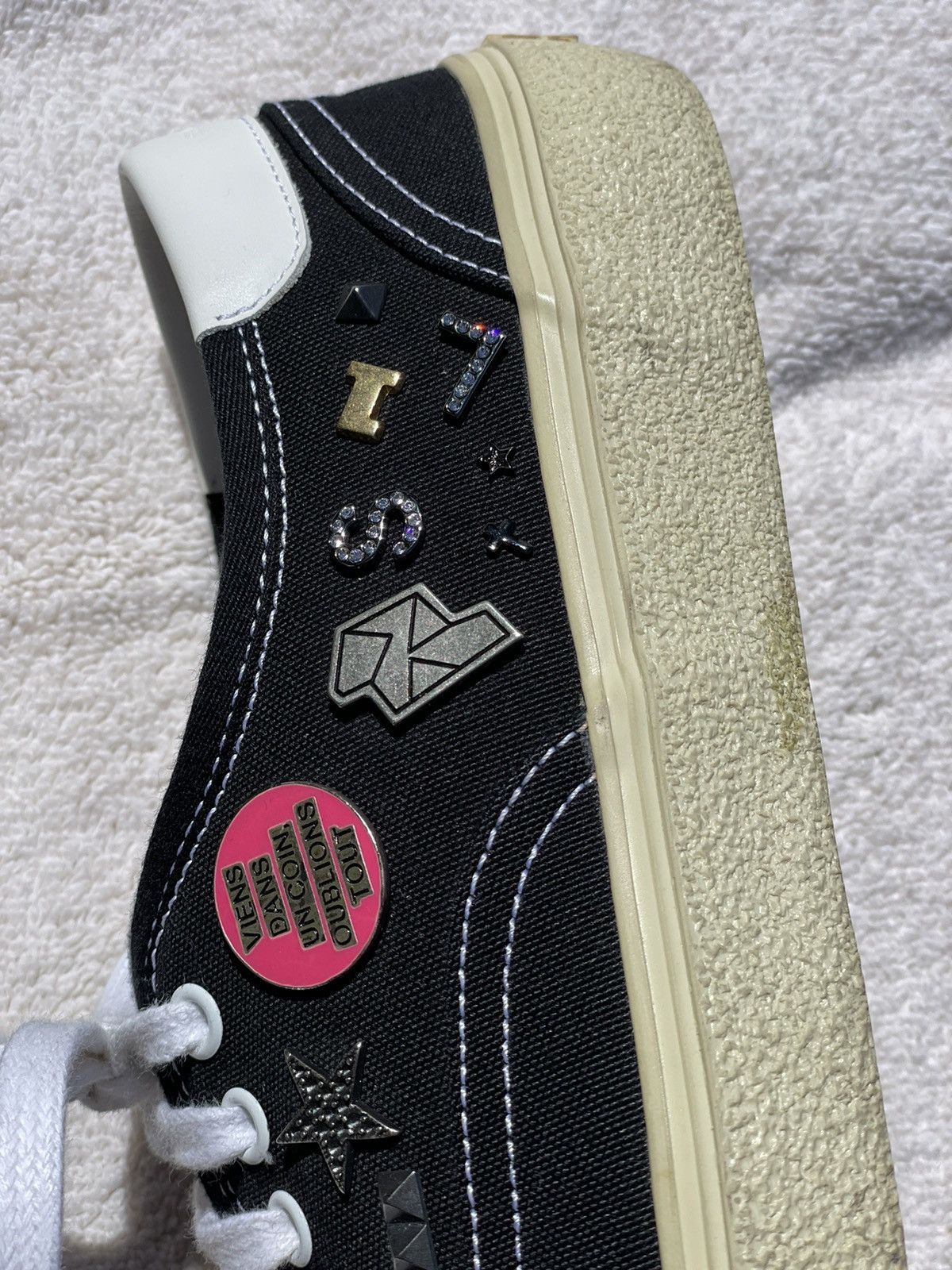 Saint Laurent Paris Saint Laurent pin embellished skate sneakers Size US 10 / EU 43 - 7 Thumbnail