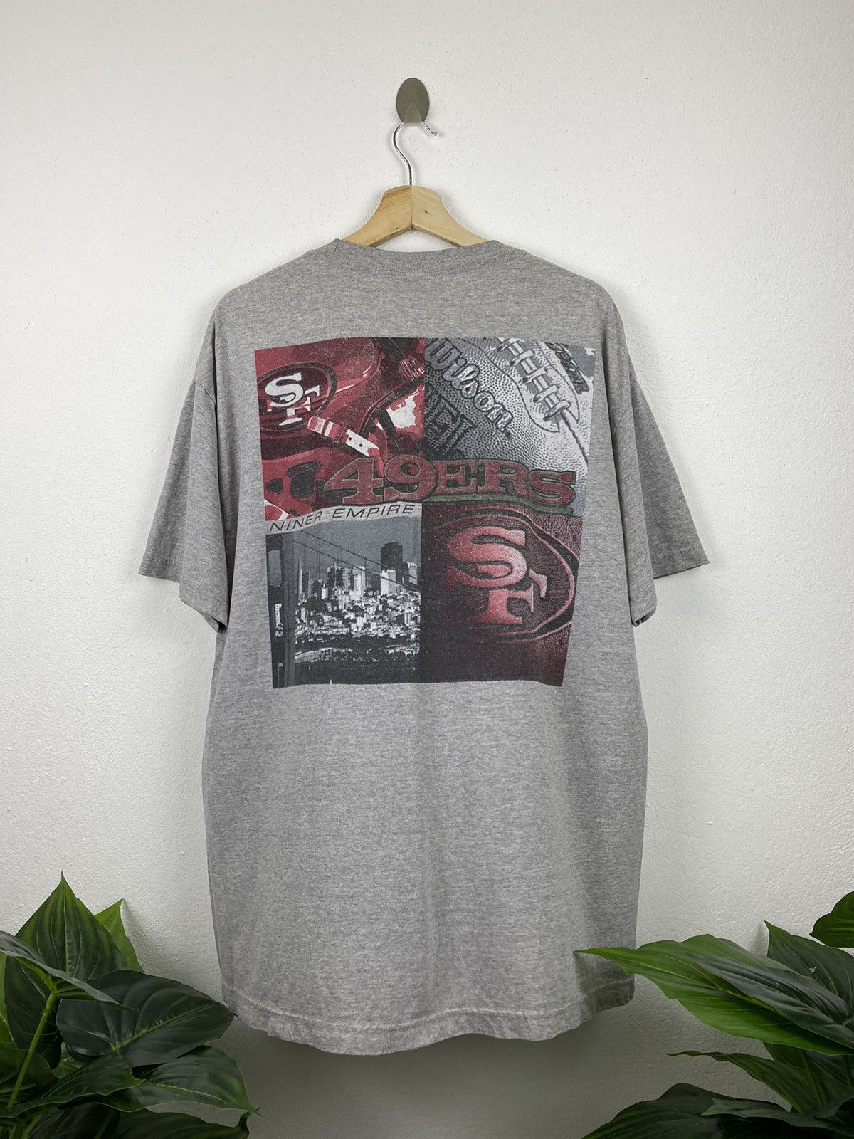 NFL × Vintage Vintage San Francisco 49ers t-shirt Size US L / EU 52-54 / 3 - 1 Thumbnail