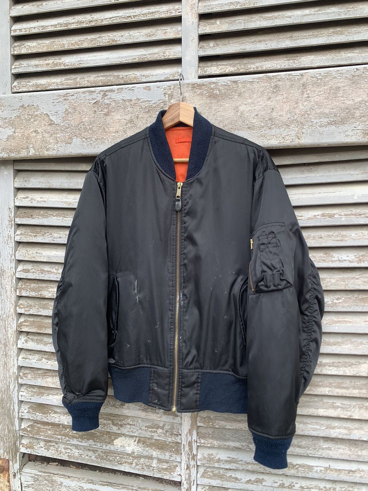Vintage Vintage THRASHED Paint Splatter UNIQLO MA-1 Bomber Jacket Size US M / EU 48-50 / 2 - 1 Thumbnail