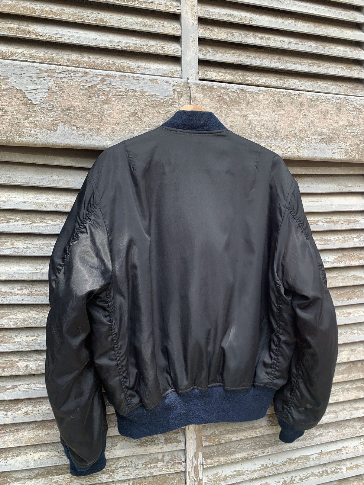 Vintage Vintage THRASHED Paint Splatter UNIQLO MA-1 Bomber Jacket Size US M / EU 48-50 / 2 - 7 Thumbnail