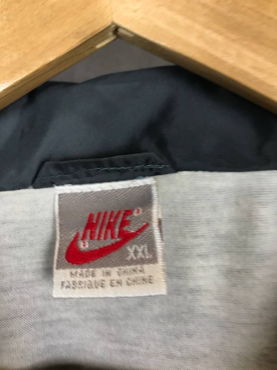 Nike Nike swoosh streetwear vintage overprinted light jacket Size US XXL / EU 58 / 5 - 4 Thumbnail