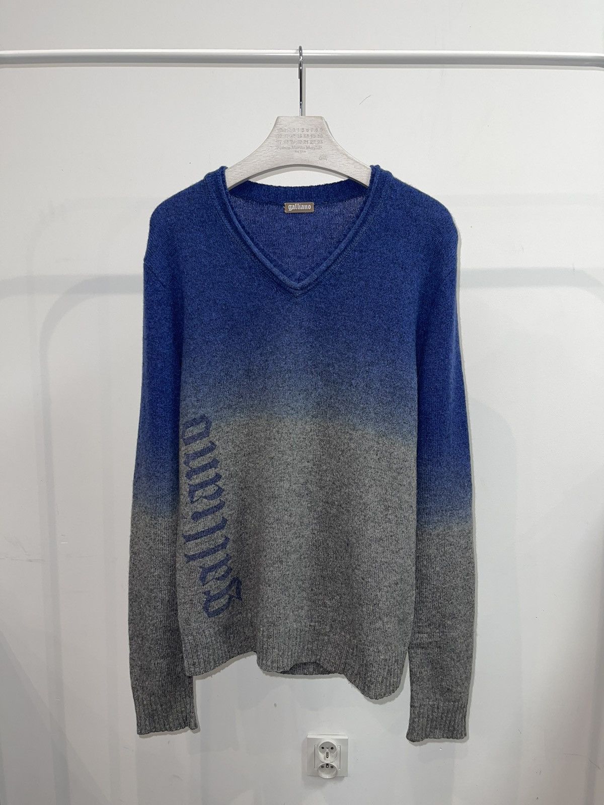 John Galliano Galliano Ombre Blue Grey Big Logo Wool Sweater Size US M / EU 48-50 / 2 - 2 Thumbnail