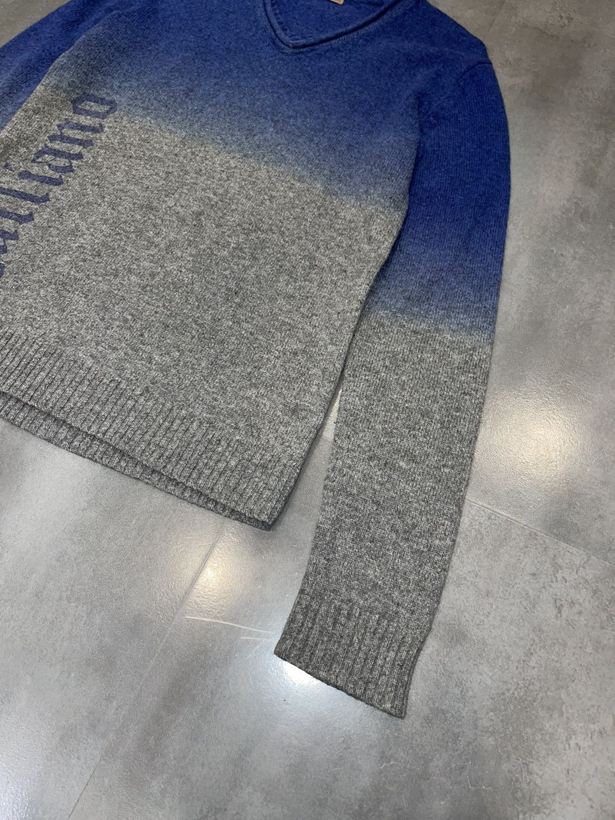 John Galliano Galliano Ombre Blue Grey Big Logo Wool Sweater Size US M / EU 48-50 / 2 - 4 Thumbnail