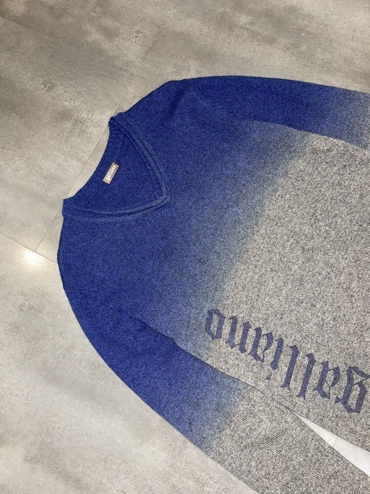 John Galliano Galliano Ombre Blue Grey Big Logo Wool Sweater Size US M / EU 48-50 / 2 - 7 Thumbnail