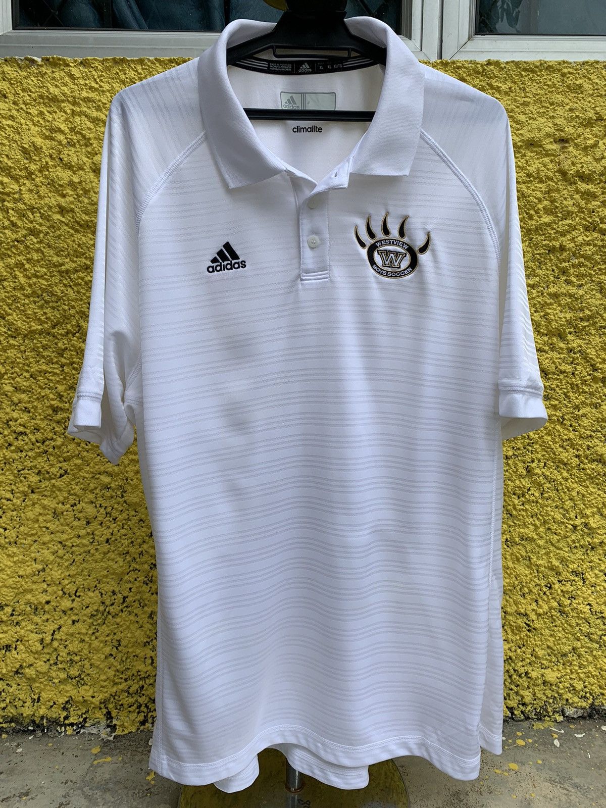 Adidas Adidas westview boys soccer Size US XL / EU 56 / 4 - 12 Thumbnail