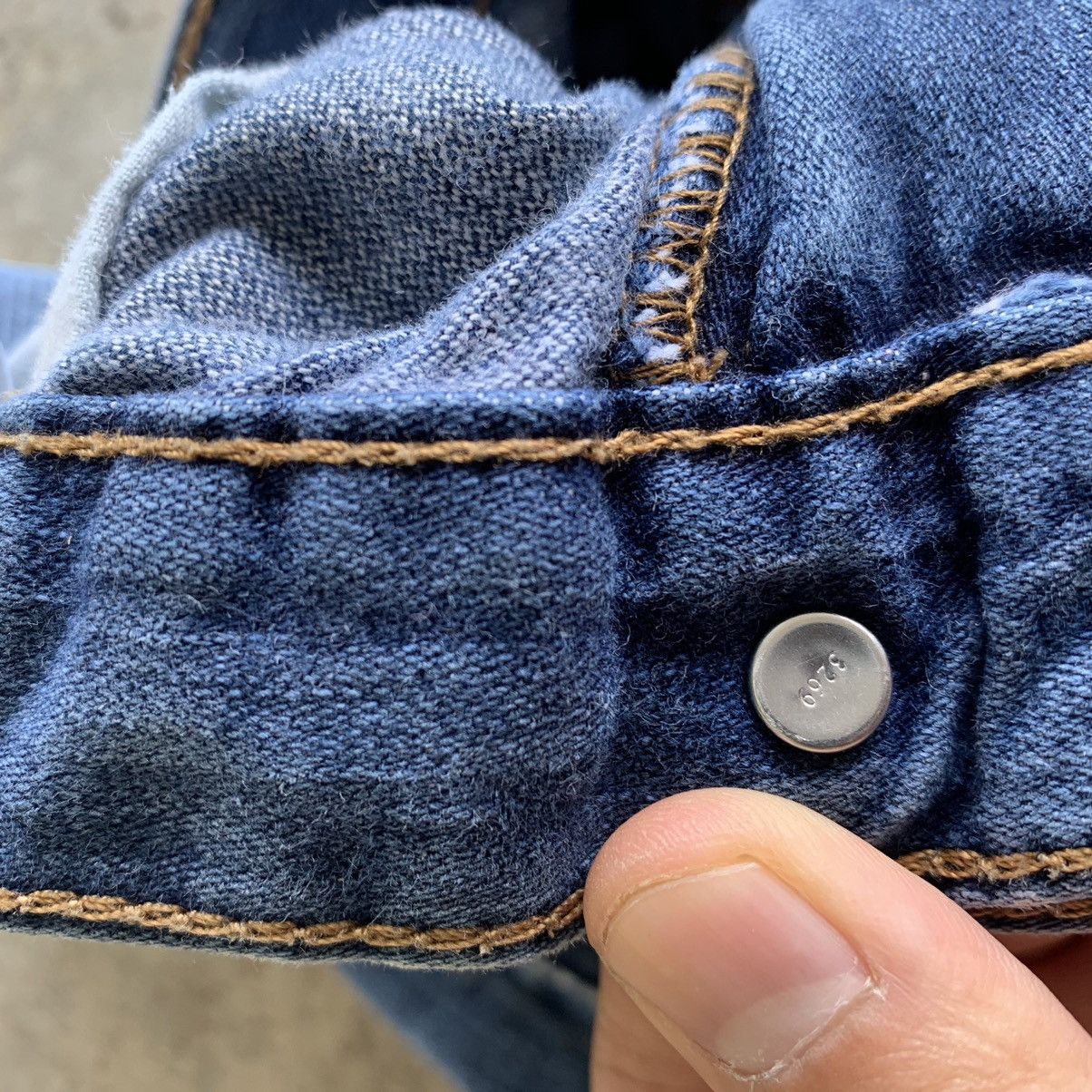 Levi's Levis 514 single ®️ distressed denim Size US 34 / EU 50 - 16 Thumbnail