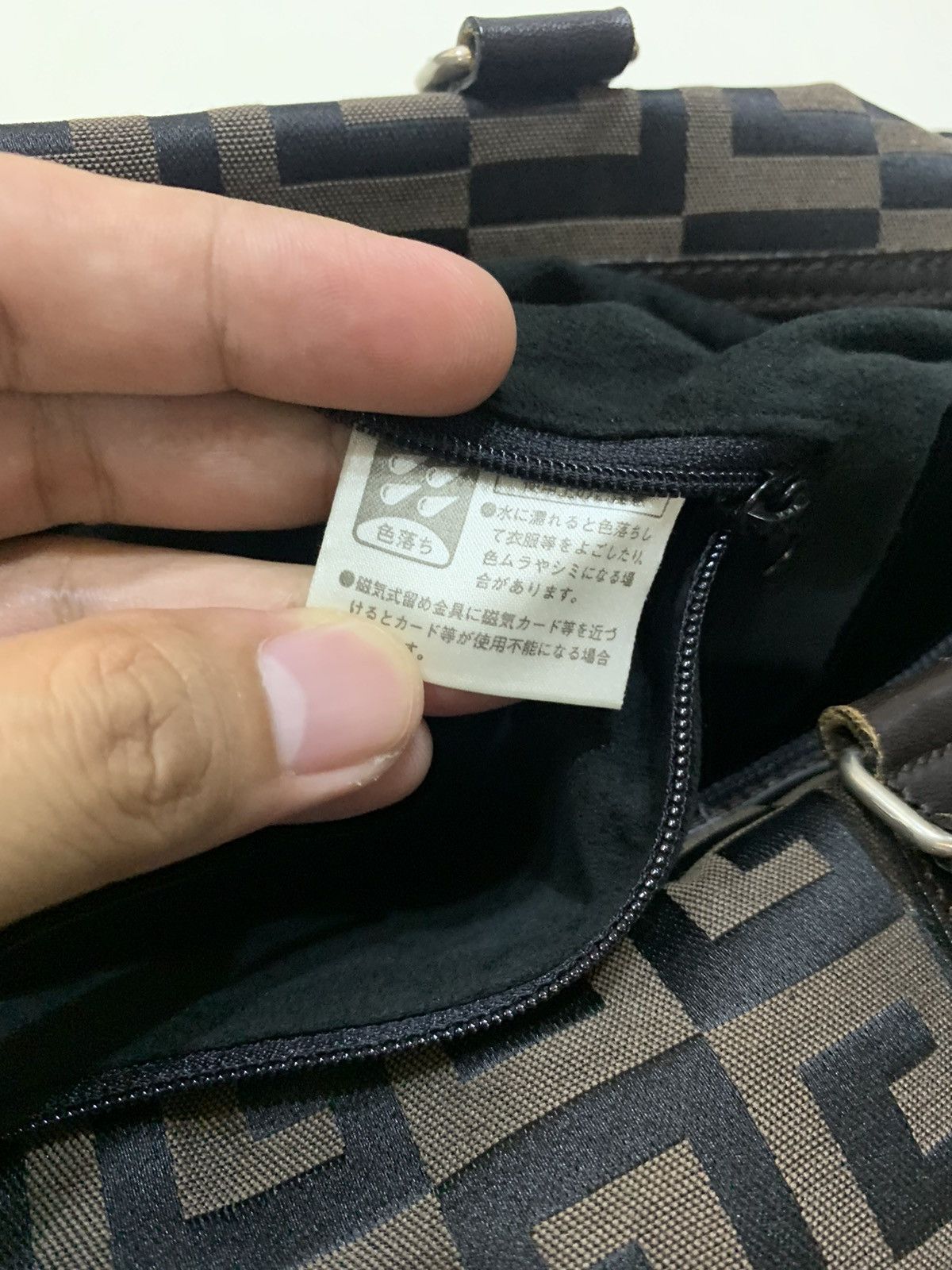 Givenchy VINTAGE GIVENCHY MAROQUINERIE FULL MONOGRAM DUFFLE BAG Size ONE SIZE - 8 Thumbnail