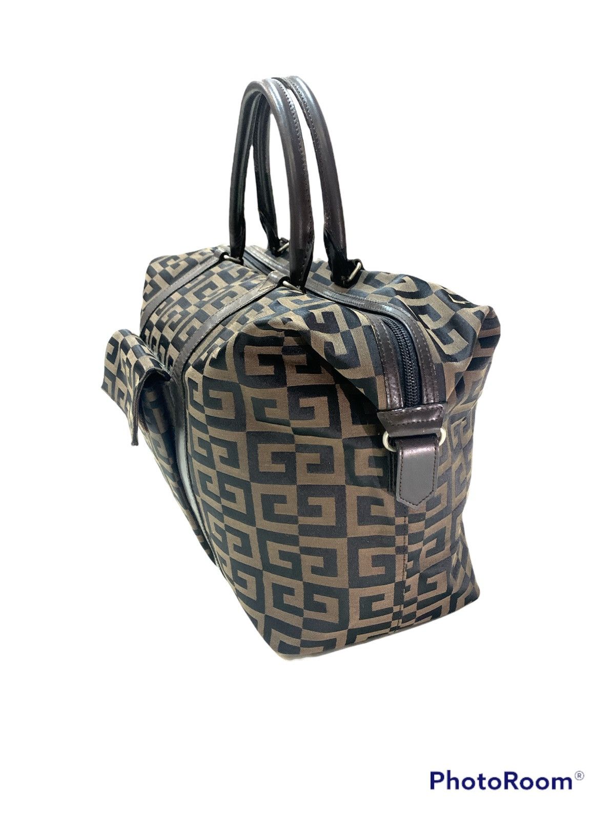 Givenchy VINTAGE GIVENCHY MAROQUINERIE FULL MONOGRAM DUFFLE BAG Size ONE SIZE - 5 Thumbnail