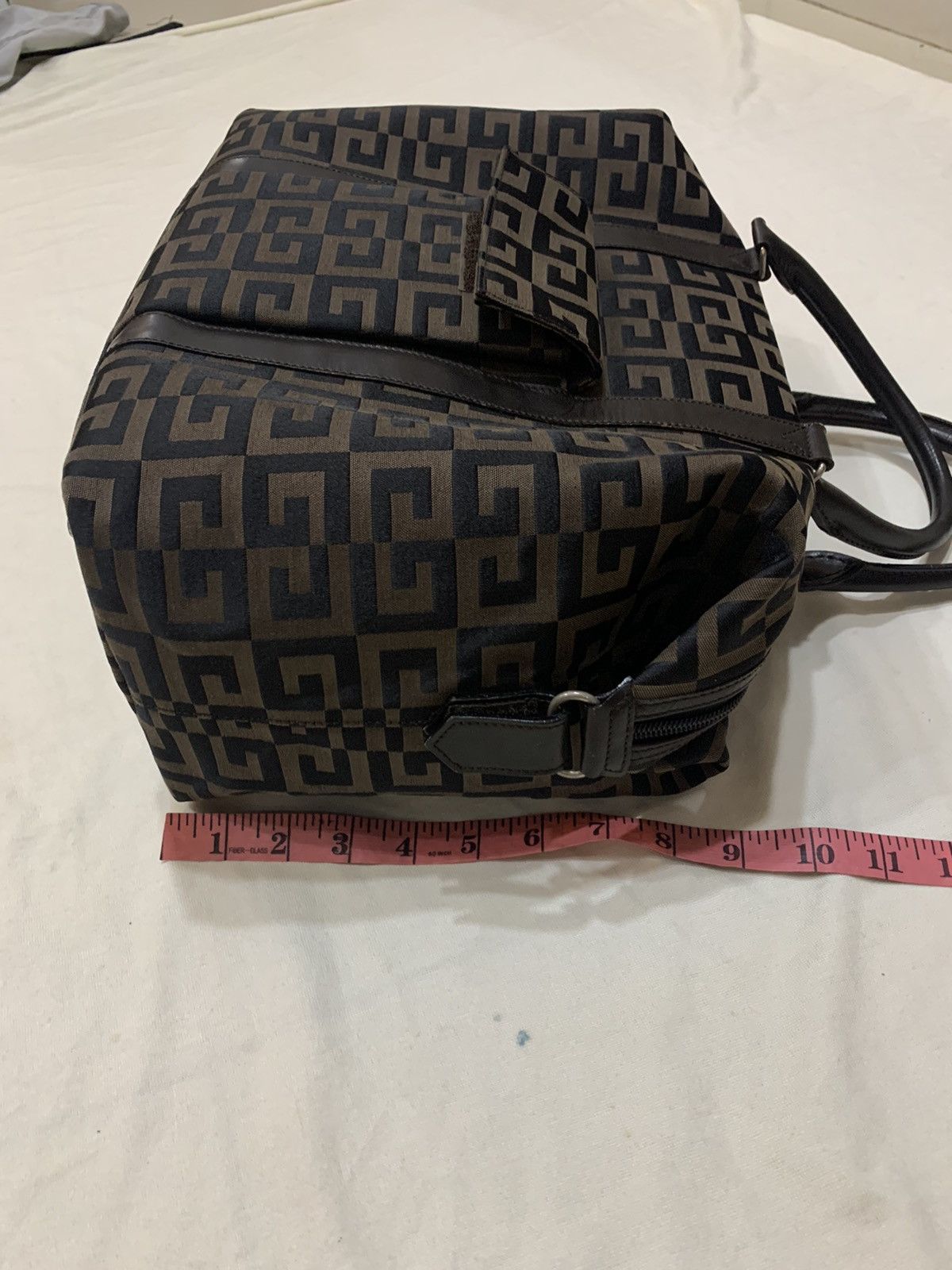 Givenchy VINTAGE GIVENCHY MAROQUINERIE FULL MONOGRAM DUFFLE BAG Size ONE SIZE - 12 Thumbnail