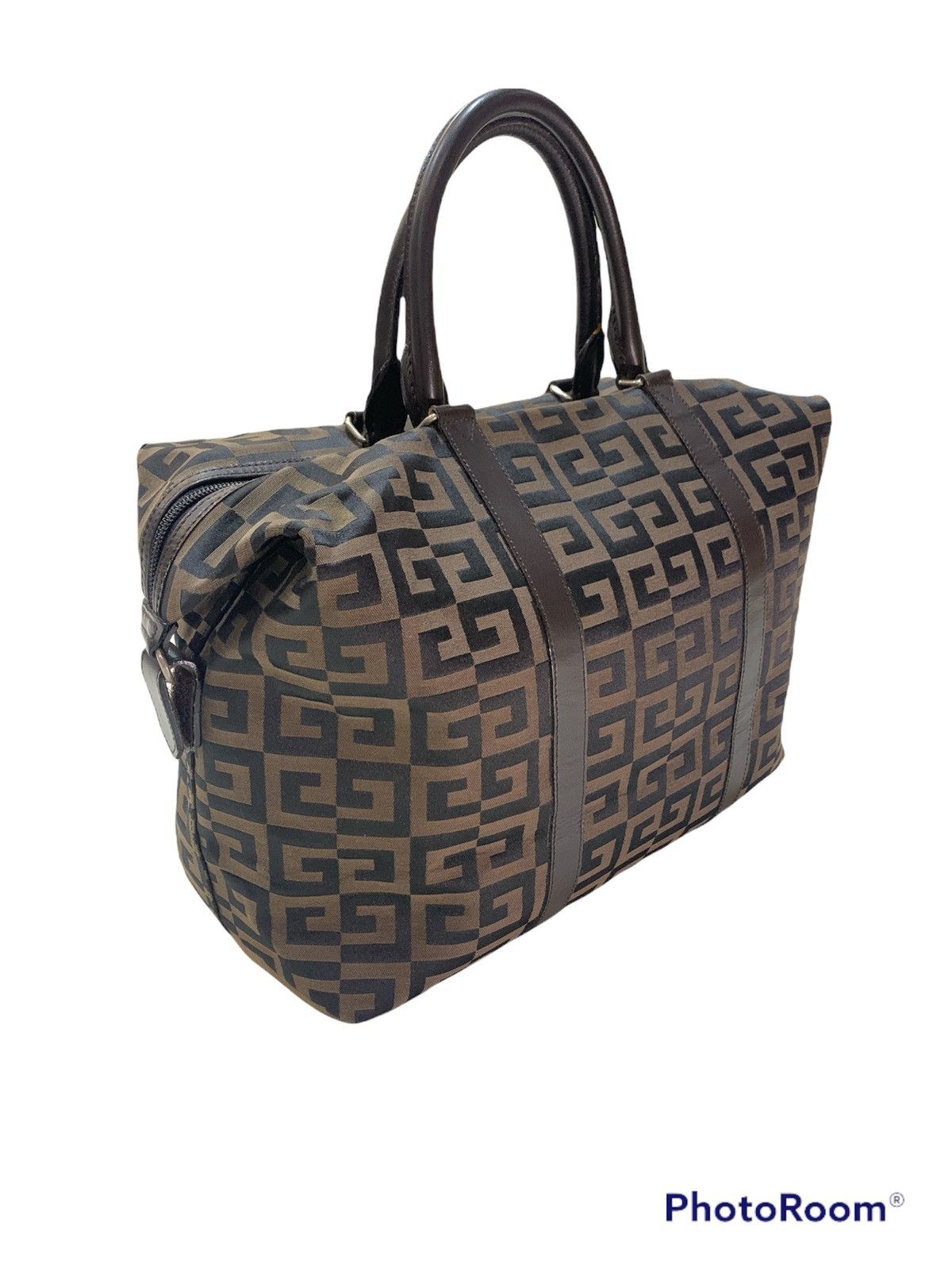 Givenchy VINTAGE GIVENCHY MAROQUINERIE FULL MONOGRAM DUFFLE BAG Size ONE SIZE - 4 Thumbnail