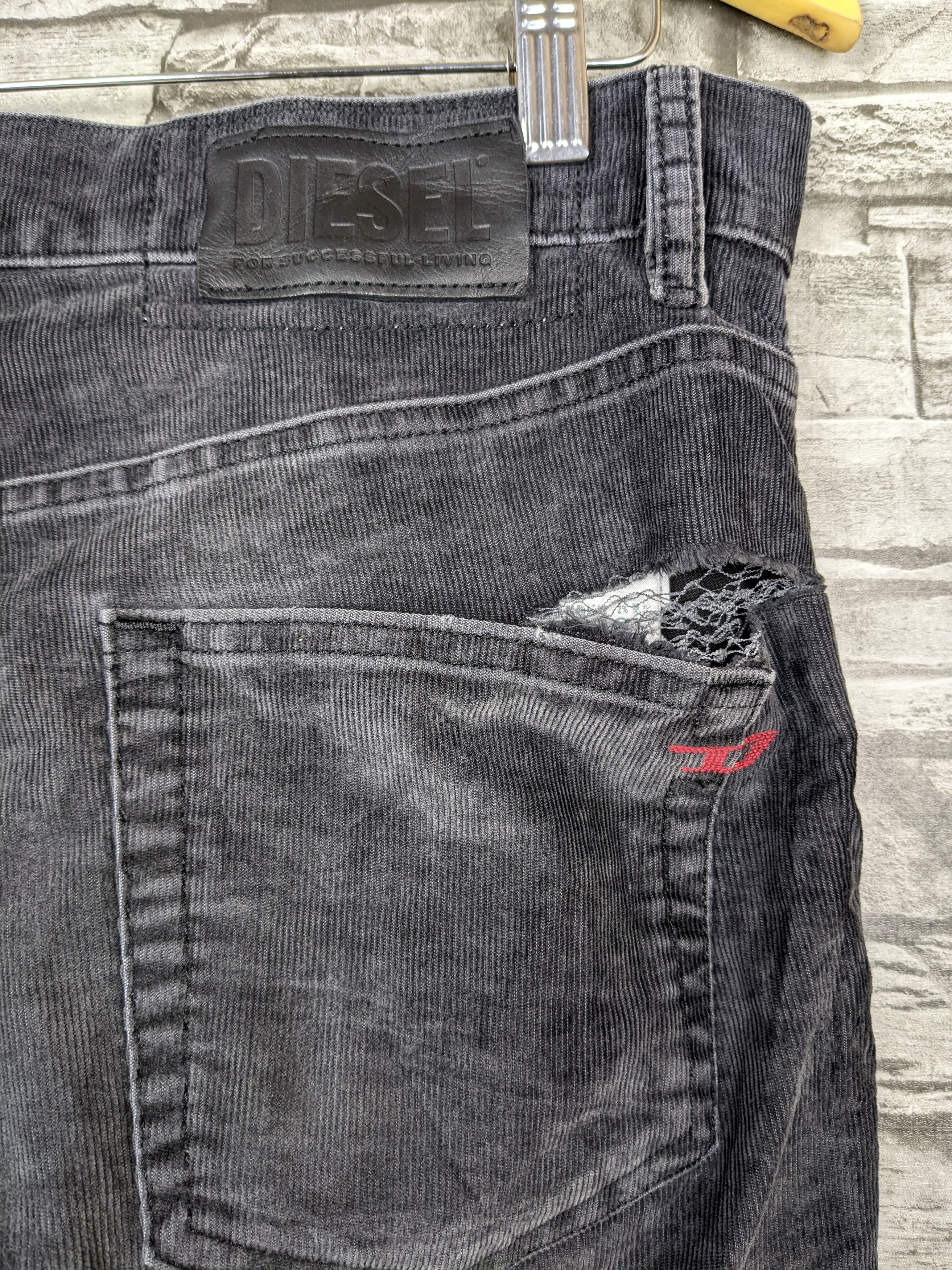 Diesel Vintage Diesel Denim Jeans Bottom Trousers Pants Size US 33 - 8 Thumbnail