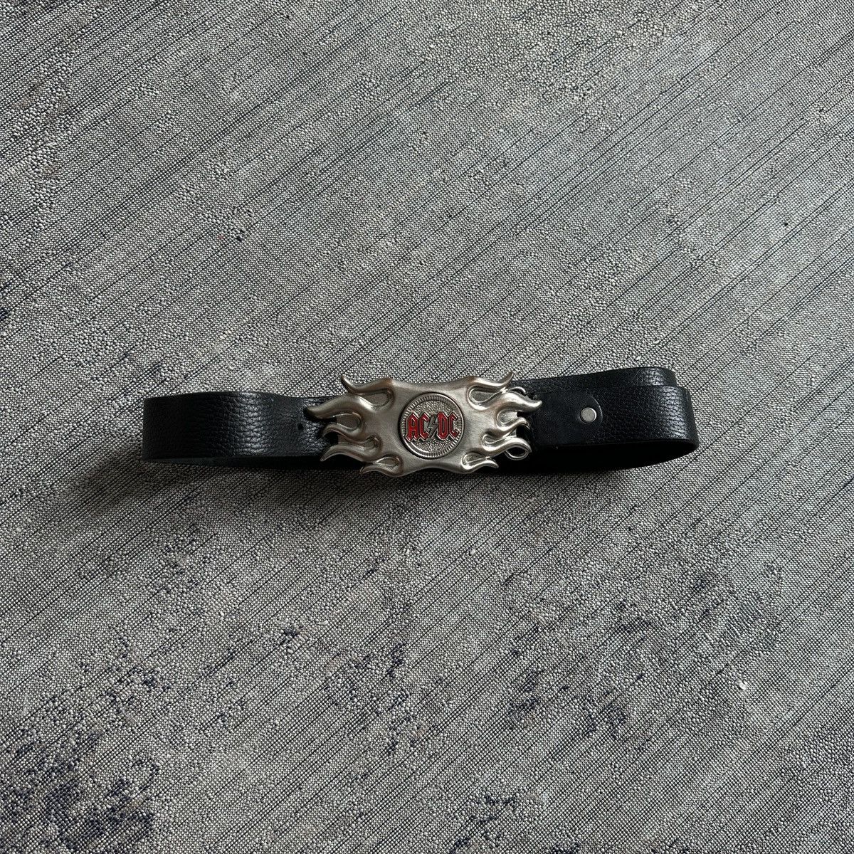 AC/DC × Band Tees × Vintage VINTAGE AC/DC LEATHER METAL BELT Size ONE SIZE - 1 Thumbnail
