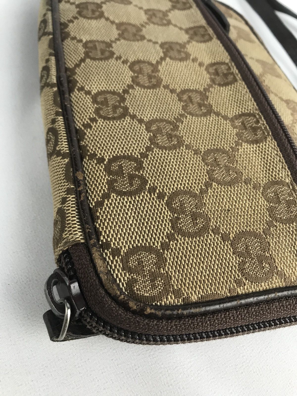 Gucci 🔥Rare item🔥Gucci GG Monogram mini slingbag Size ONE SIZE - 15 Thumbnail