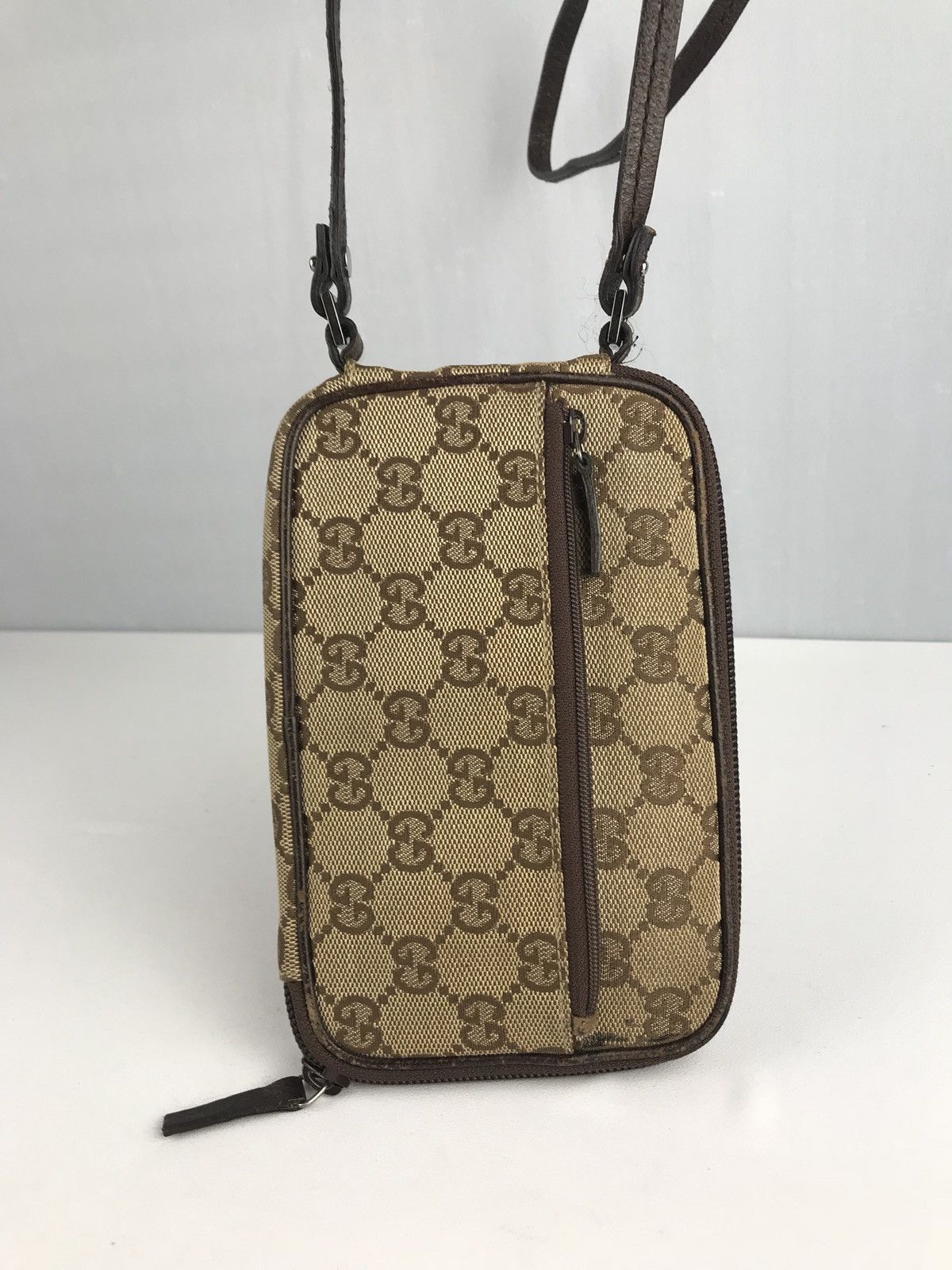 Gucci 🔥Rare item🔥Gucci GG Monogram mini slingbag Size ONE SIZE - 2 Thumbnail