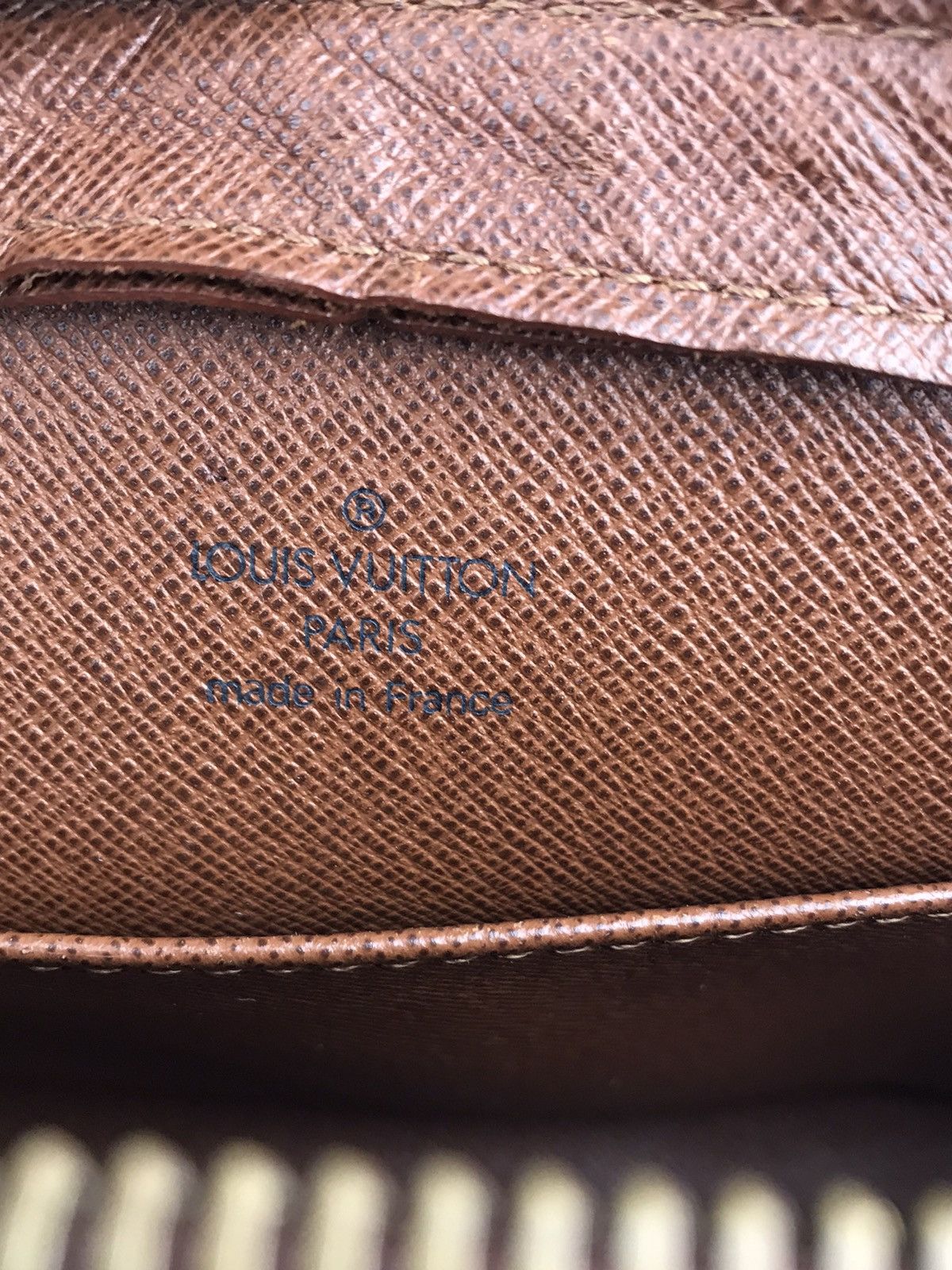 Louis Vuitton ❌Last Drop❌Authentic Louis Vuitton Orsay Monogram Cluthbag Size ONE SIZE - 9 Thumbnail