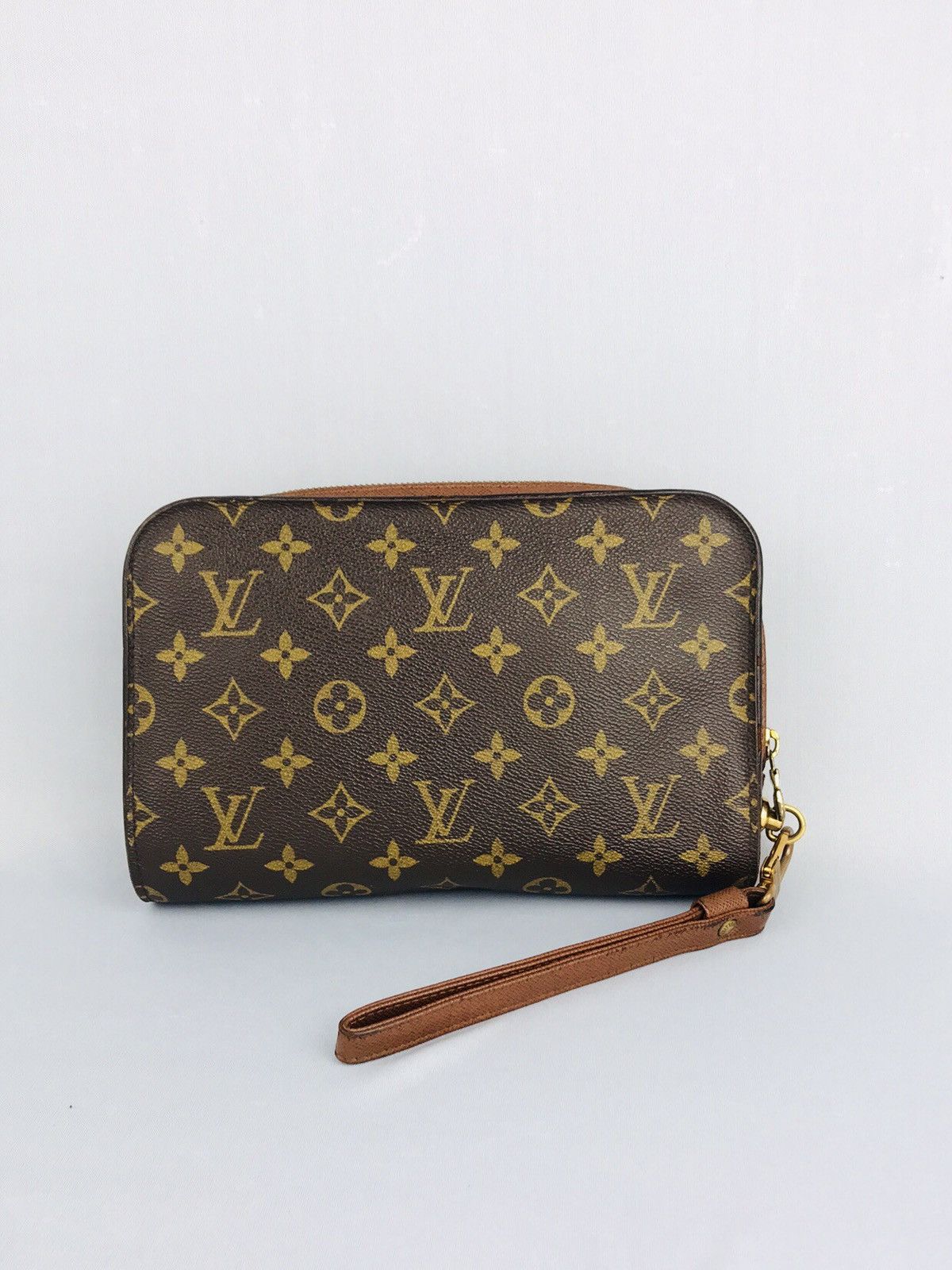 Louis Vuitton ❌Last Drop❌Authentic Louis Vuitton Orsay Monogram Cluthbag Size ONE SIZE - 2 Thumbnail