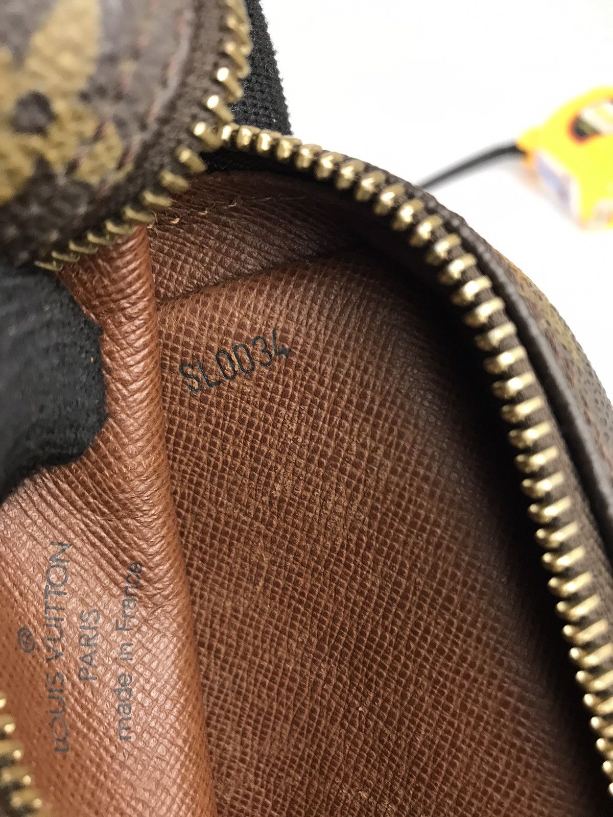 Louis Vuitton 🔥Hot item🔥Auth Louis Vuitton Danube Cross #675 Size ONE SIZE - 16 Thumbnail