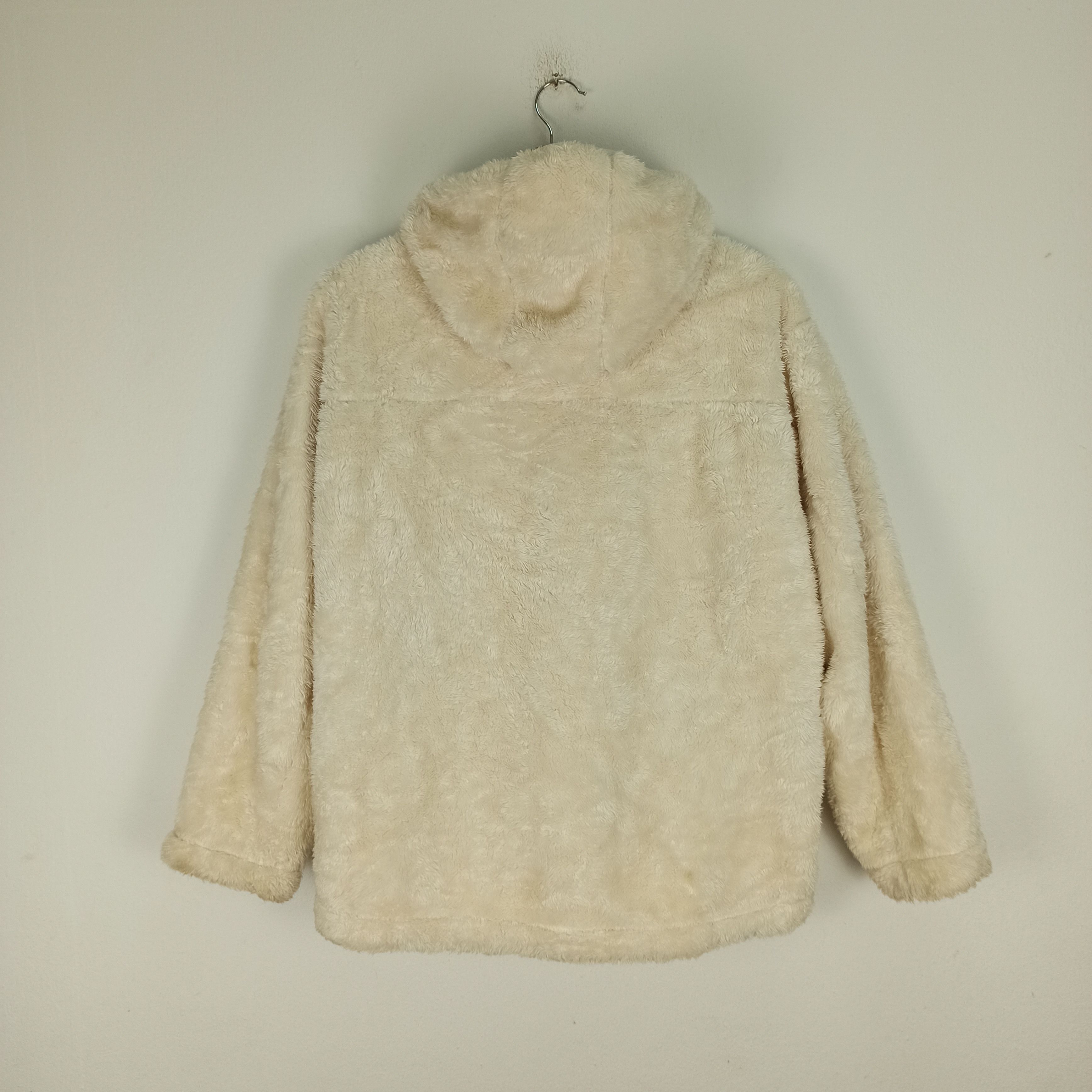 Japanese Brand UNIQLO SOFT AND SMOOTH FAUX FUR JACKET HOODIE Size US XL / EU 56 / 4 - 7 Thumbnail