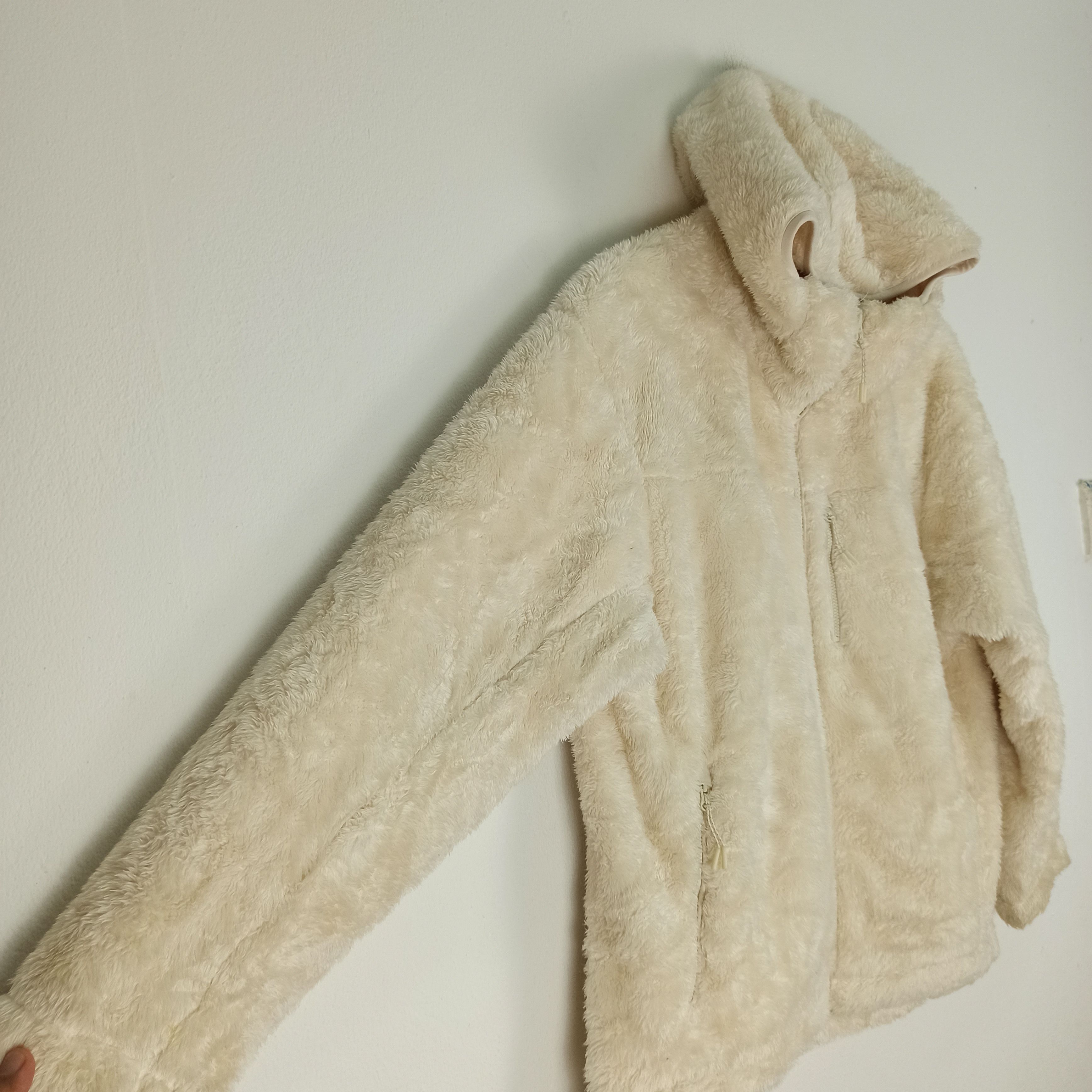 Japanese Brand UNIQLO SOFT AND SMOOTH FAUX FUR JACKET HOODIE Size US XL / EU 56 / 4 - 4 Thumbnail
