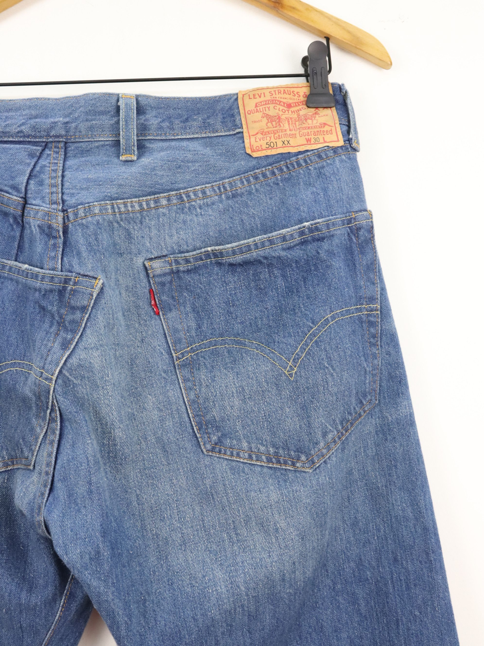 Levi's Vintage Clothing LVC 501XX 1955 50s Model Selvedge Big E Loose Straight Jean Size US 30 / EU 46 - 9 Thumbnail