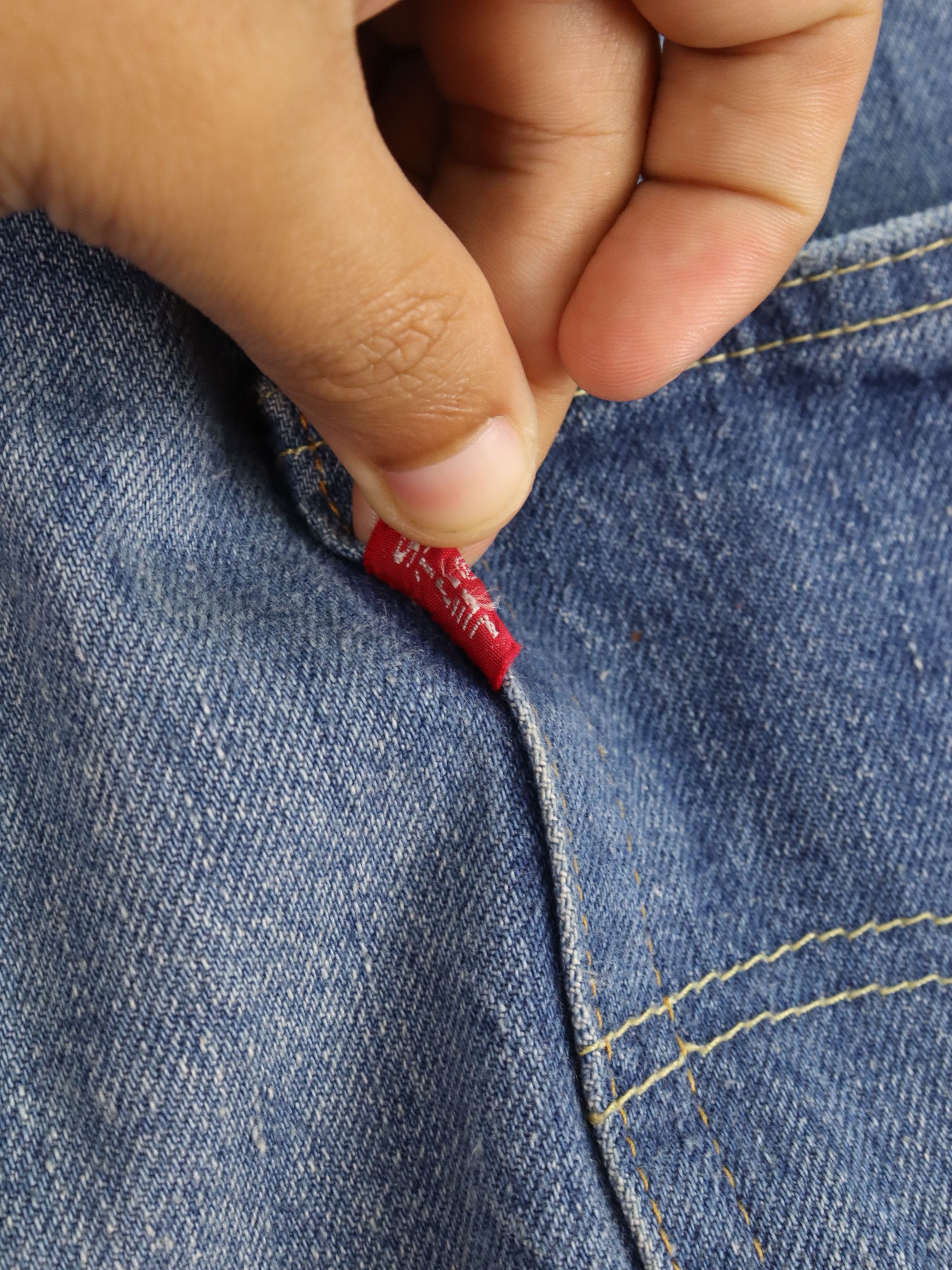 Levi's Vintage Clothing LVC 501XX 1955 50s Model Selvedge Big E Loose Straight Jean Size US 30 / EU 46 - 12 Thumbnail