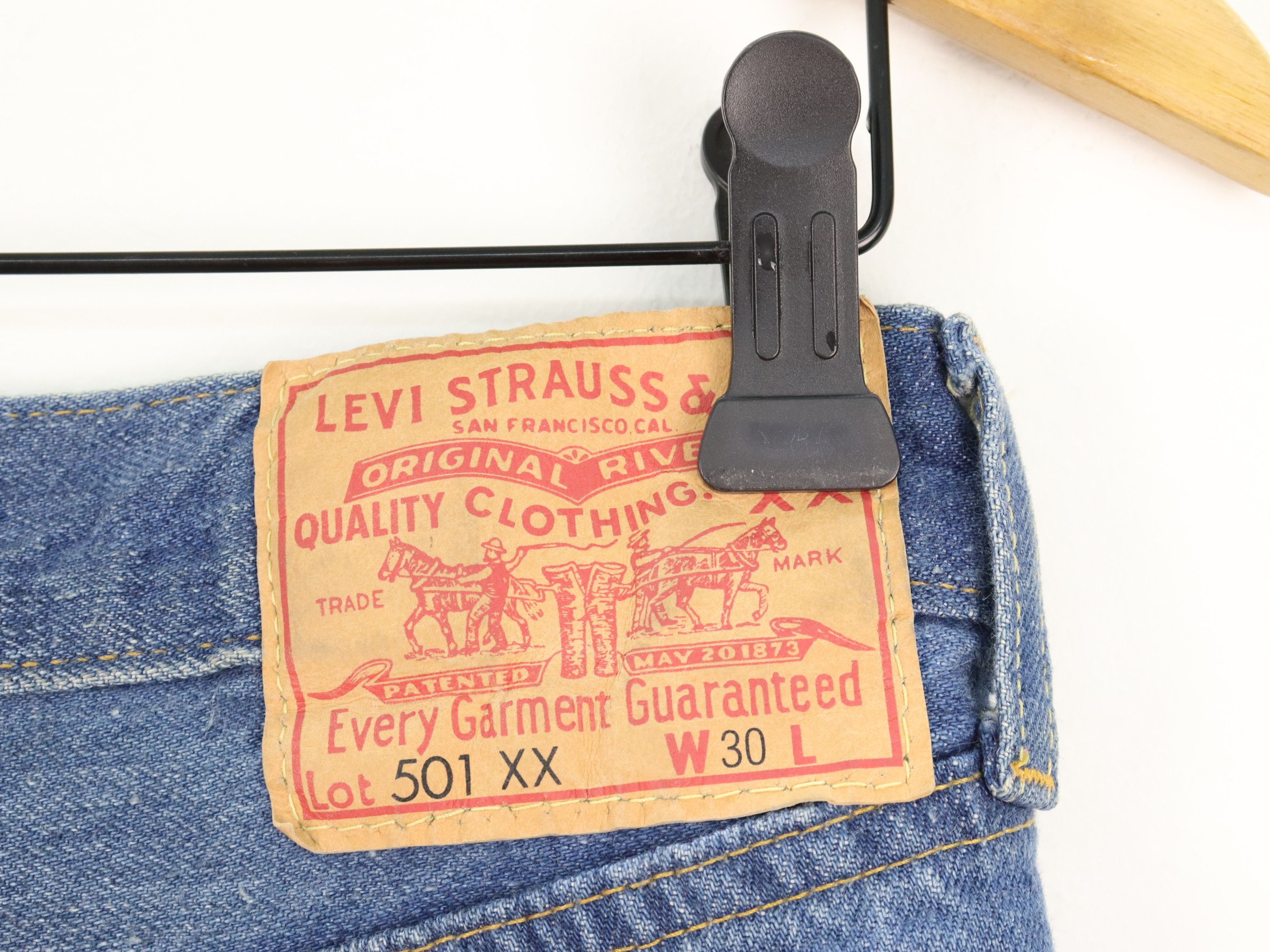 Levi's Vintage Clothing LVC 501XX 1955 50s Model Selvedge Big E Loose Straight Jean Size US 30 / EU 46 - 10 Thumbnail