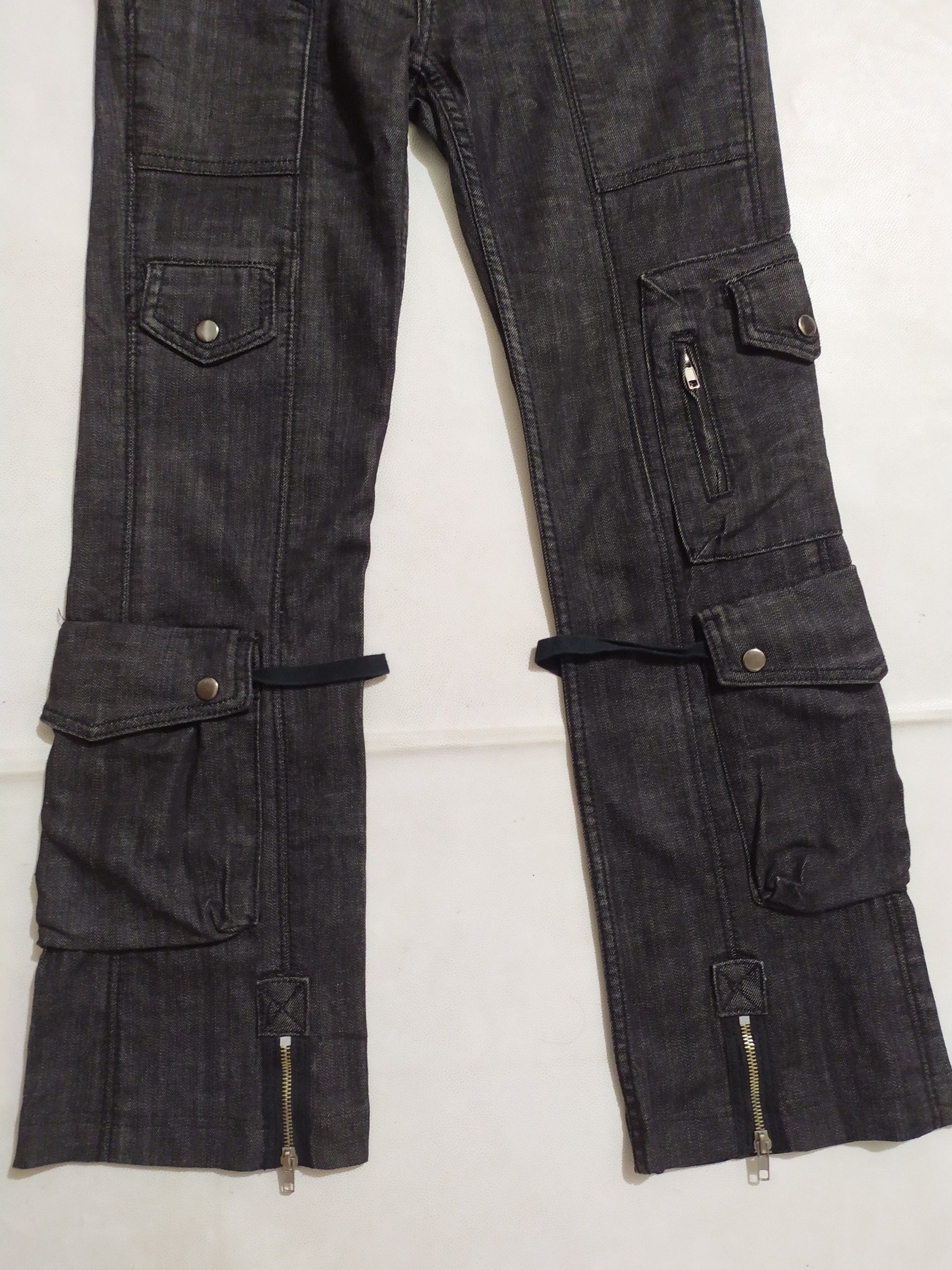 Japanese Brand 🔥Richmond Multipocket Bondage Jeans Denim Pants Low rise Size US 28 / EU 44 - 3 Thumbnail