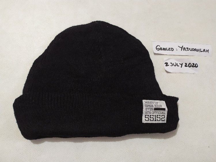 Band Tees × Japanese Brand 🔥BTS 2015 Merch kpop Black Beanie Size ONE SIZE - 4 Thumbnail