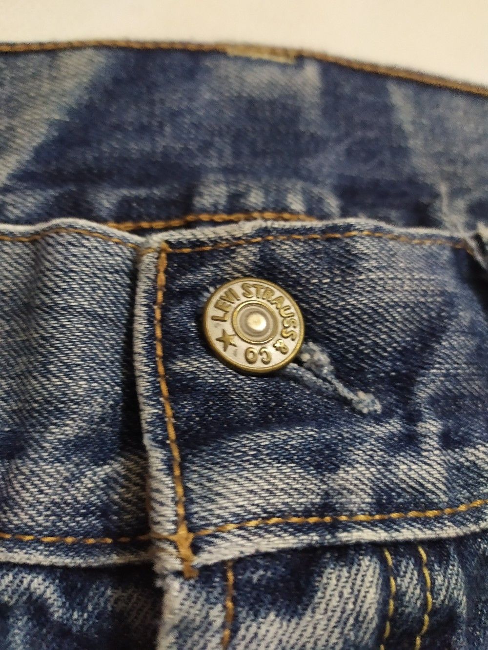 Levi's × Levi's Made & Crafted × Levi's Vintage Clothing Levi’s 523 Straight Fit Classic Stone Washed Denim Jeans Size US 32 / EU 48 - 6 Thumbnail