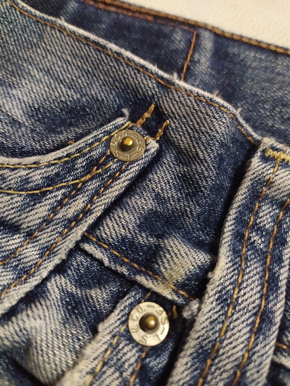 Levi's × Levi's Made & Crafted × Levi's Vintage Clothing Levi’s 523 Straight Fit Classic Stone Washed Denim Jeans Size US 32 / EU 48 - 5 Thumbnail