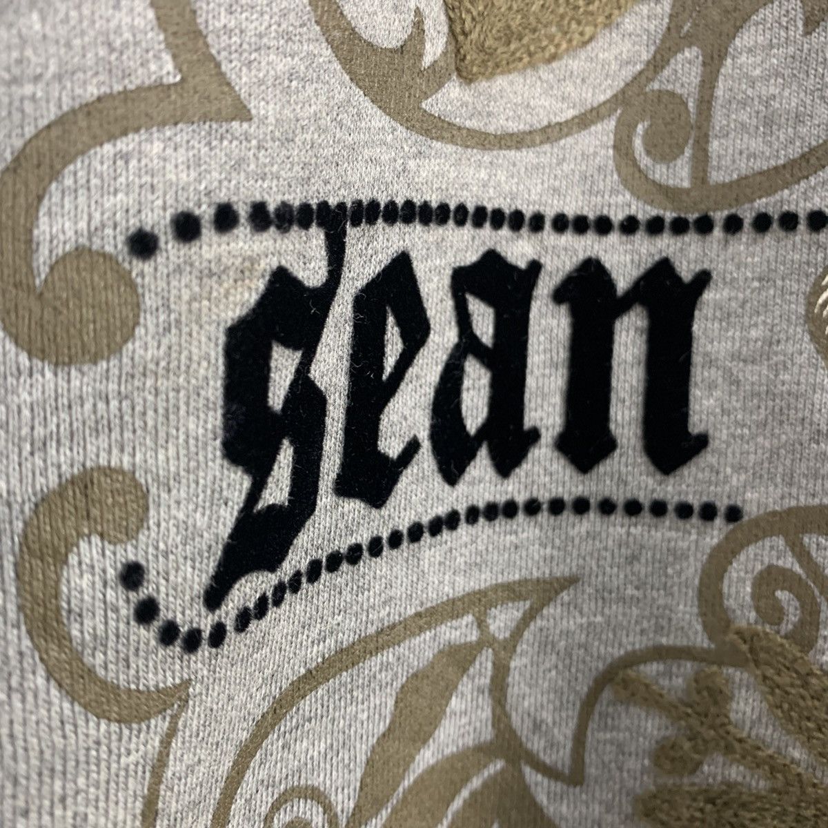 Sean John SEAN JOHN Vtg 90s Embroidered Handcraft Spellout Sweatshirt Size US XXL / EU 58 / 5 - 7 Thumbnail