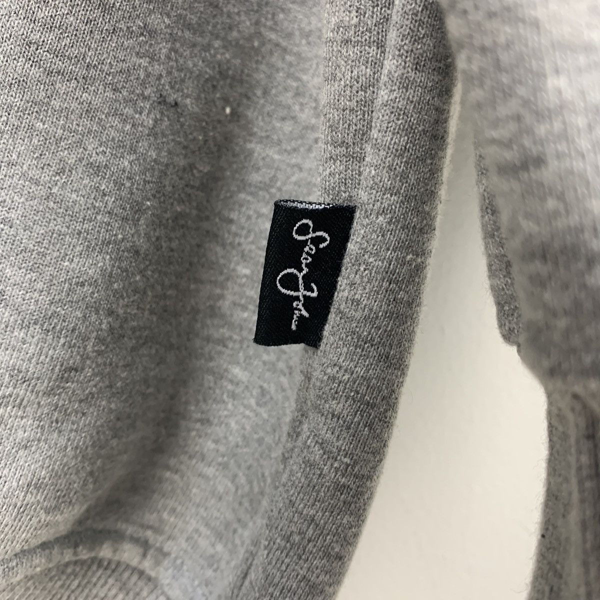 Sean John SEAN JOHN Vtg 90s Embroidered Handcraft Spellout Sweatshirt Size US XXL / EU 58 / 5 - 12 Thumbnail