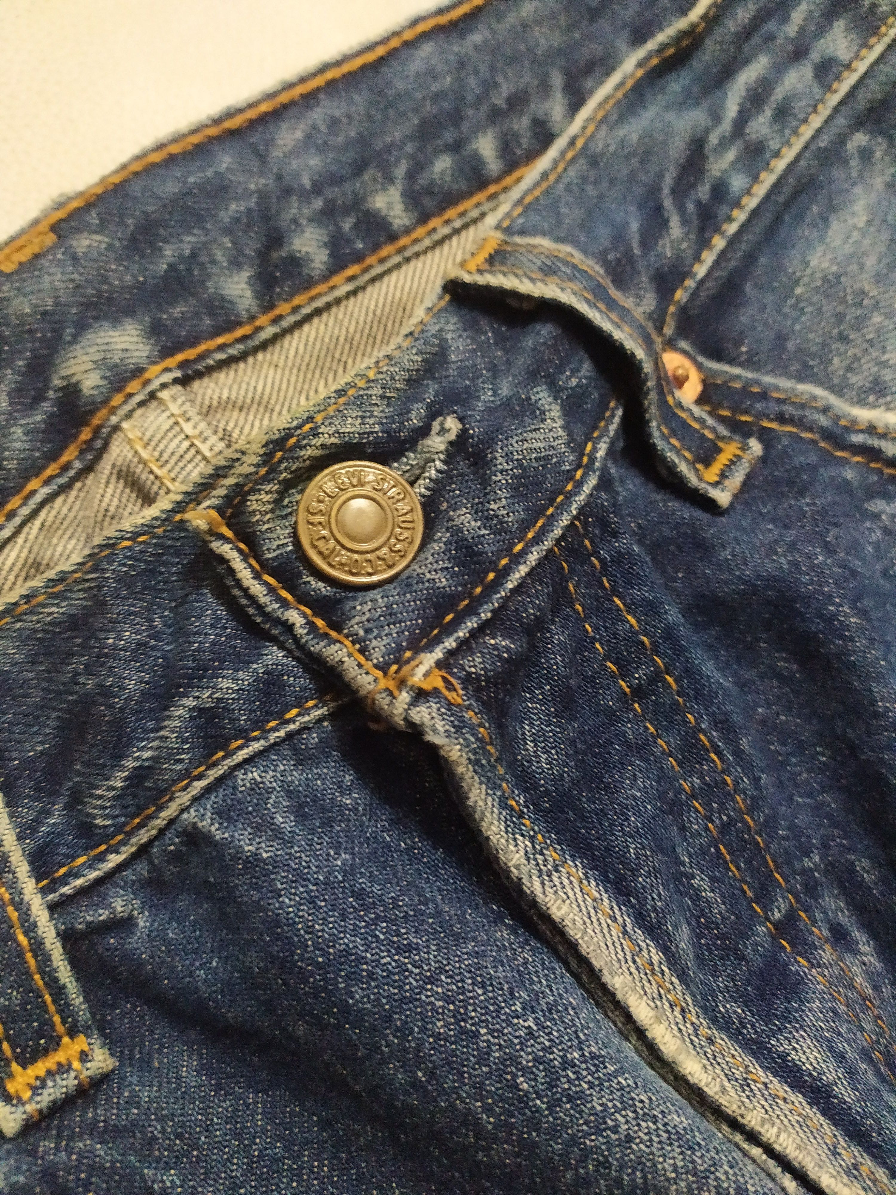 Levi's Vintage Clothing Vintage Levis 501 Classic Straight Cut Denim Jeans Pants Size US 30 / EU 46 - 13 Thumbnail