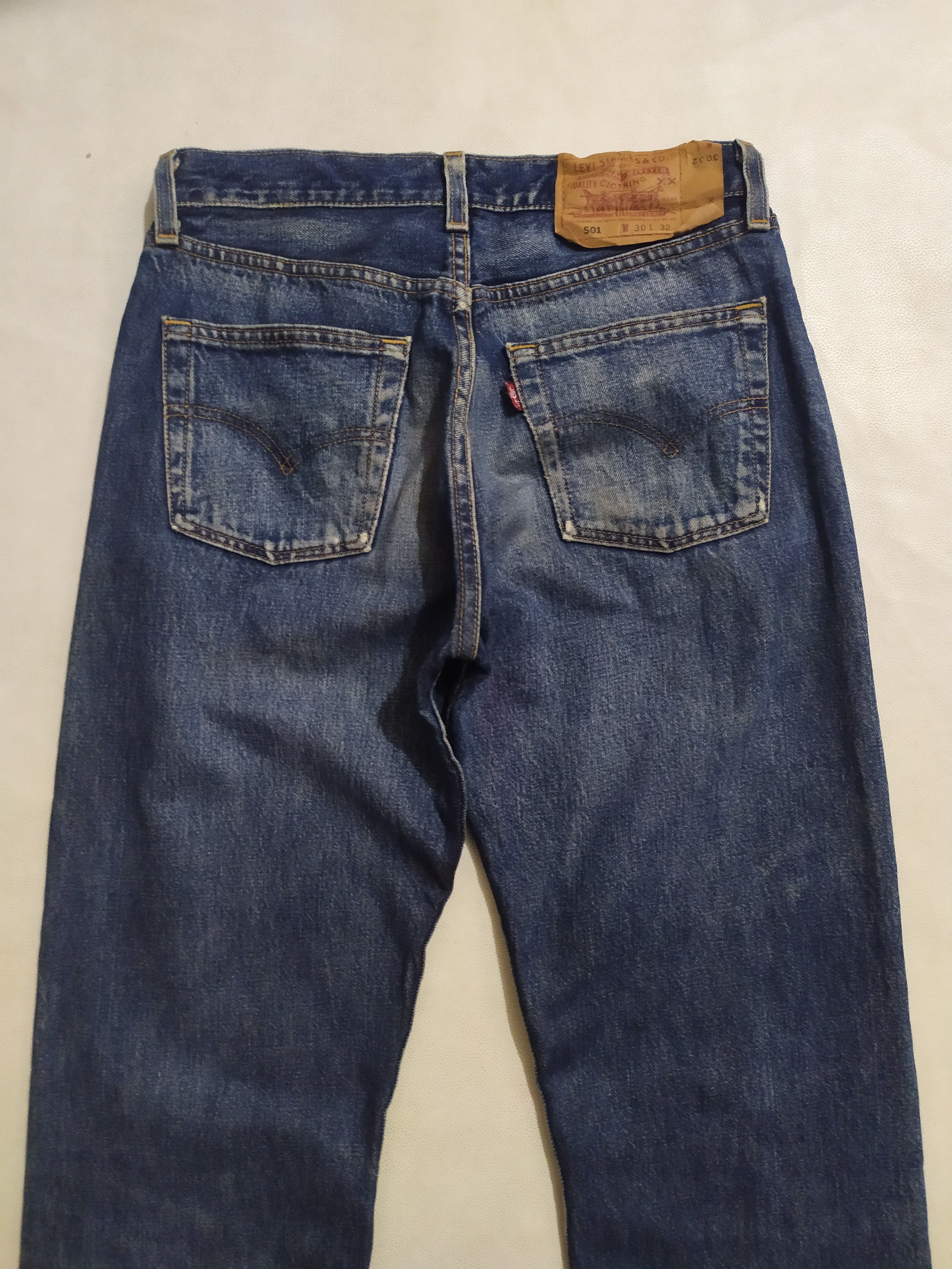 Levi's Vintage Clothing Vintage Levis 501 Classic Straight Cut Denim Jeans Pants Size US 30 / EU 46 - 5 Thumbnail