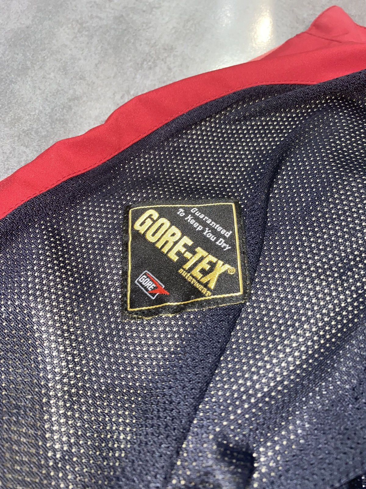 Prada Archive Prada X Goretex Red Tab Logo Red Technical Jacket Size US M / EU 48-50 / 2 - 18 Thumbnail