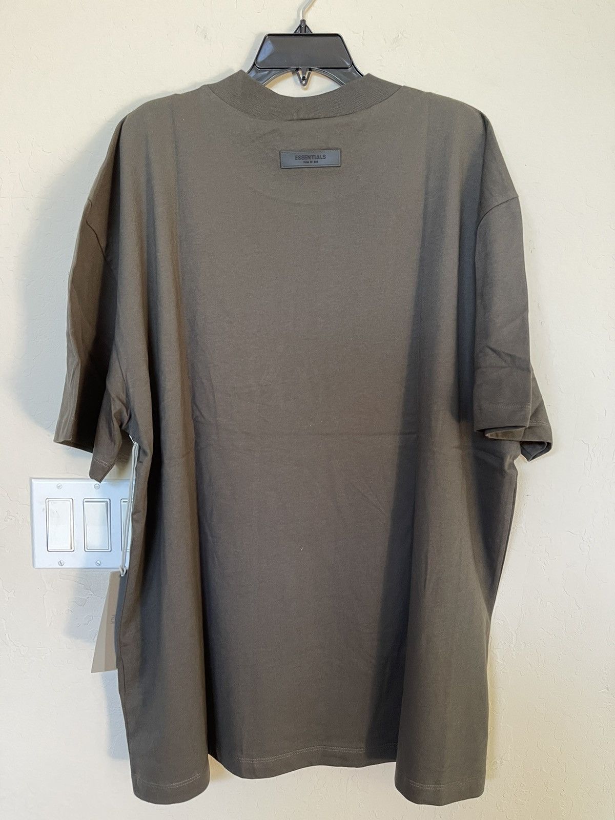 FOG × Fear of God × Pacsun FOG - Essentials Fear Of God Off Black FW22 T-Shirt Sz (XXL) Size US XXL / EU 58 / 5 - 2 Thumbnail