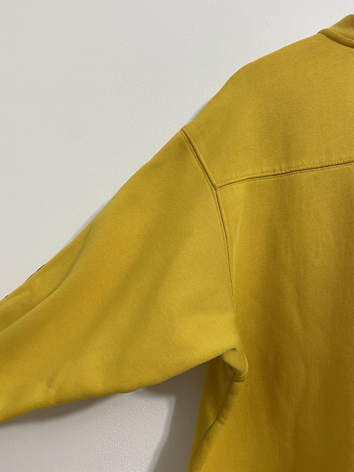 Vintage Nike vintage the sweatshirt is saturated yellow Size US M / EU 48-50 / 2 - 17 Thumbnail