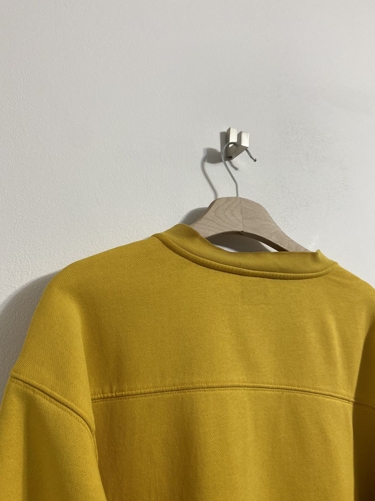 Vintage Nike vintage the sweatshirt is saturated yellow Size US M / EU 48-50 / 2 - 16 Thumbnail
