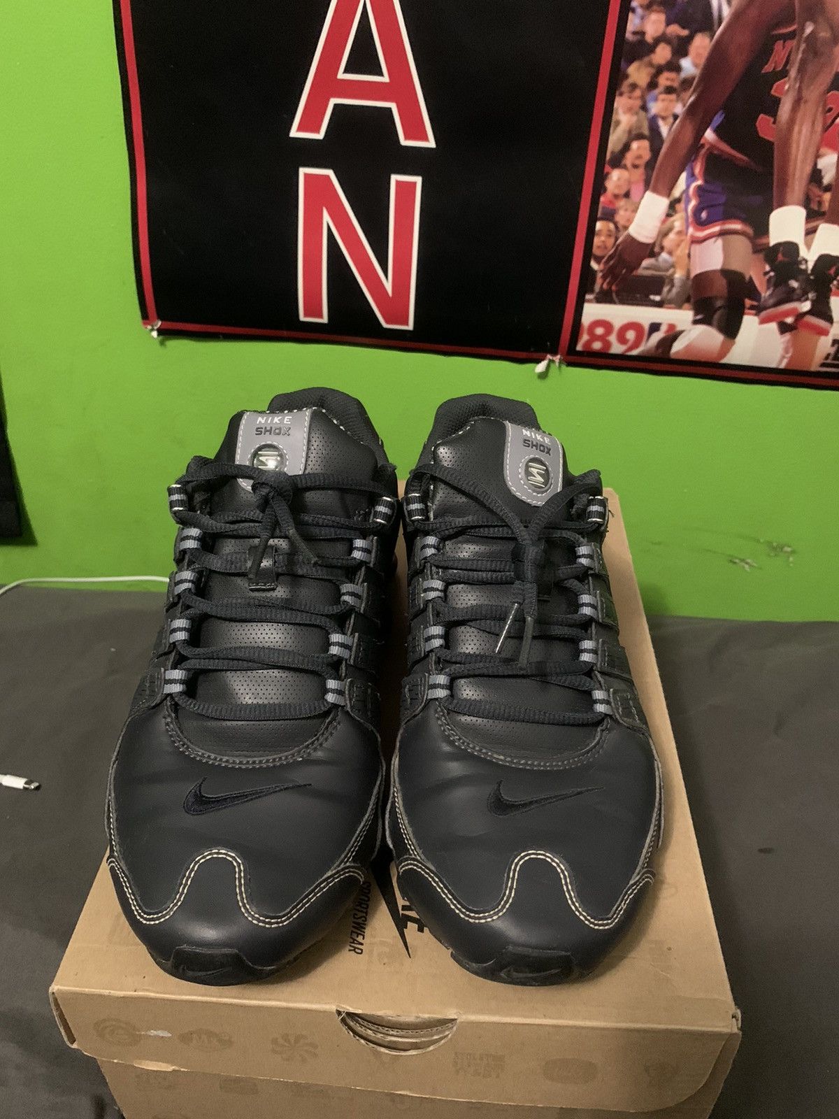 Nike × Vintage NIKE SHOX NZ Stealth Grey Size US 7 / EU 40 - 2 Thumbnail