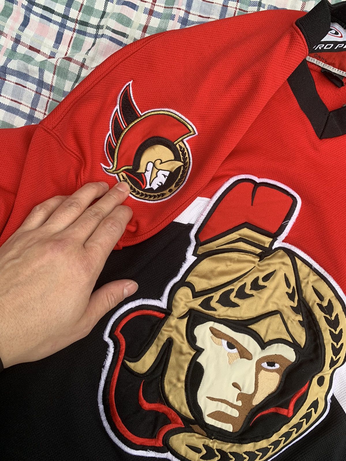 NHL × Pro Player × Vintage Pro Player Ottawa Senators NHL Jersey Size US XXL / EU 58 / 5 - 3 Thumbnail