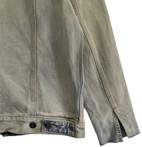 Levi's Made & Crafted × Levi's Vintage Clothing × Vintage 🔥 SAMPLE LEVI’S 90s DISTRESSED CUT DENIM TRUCKER JACKET Size US M / EU 48-50 / 2 - 10 Thumbnail
