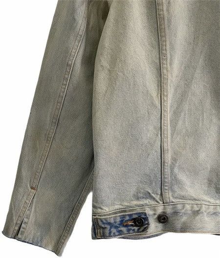 Levi's Made & Crafted × Levi's Vintage Clothing × Vintage 🔥 SAMPLE LEVI’S 90s DISTRESSED CUT DENIM TRUCKER JACKET Size US M / EU 48-50 / 2 - 11 Thumbnail