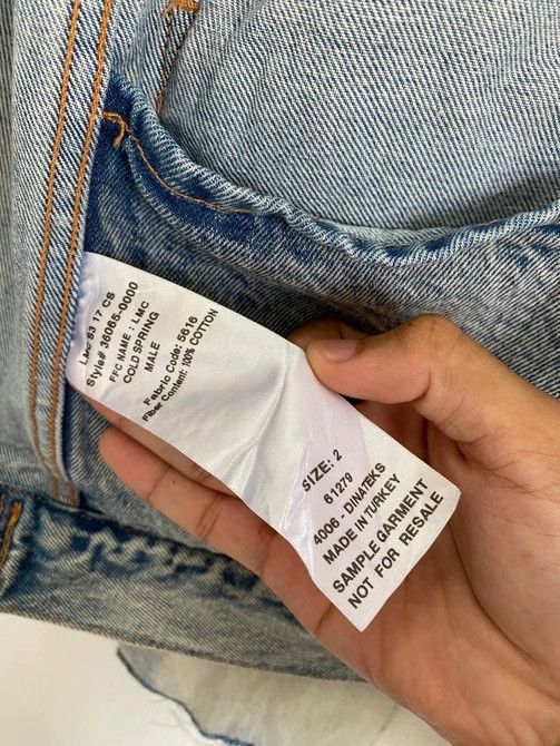 Levi's Made & Crafted × Levi's Vintage Clothing × Vintage 🔥 SAMPLE LEVI’S 90s DISTRESSED CUT DENIM TRUCKER JACKET Size US M / EU 48-50 / 2 - 14 Thumbnail