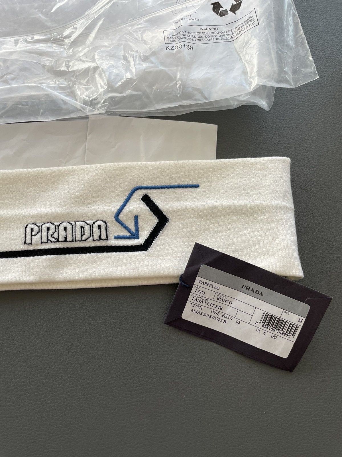 Prada Rare Extremely Limited Edition Runway Prada Logo Head Band Size ONE SIZE - 4 Thumbnail