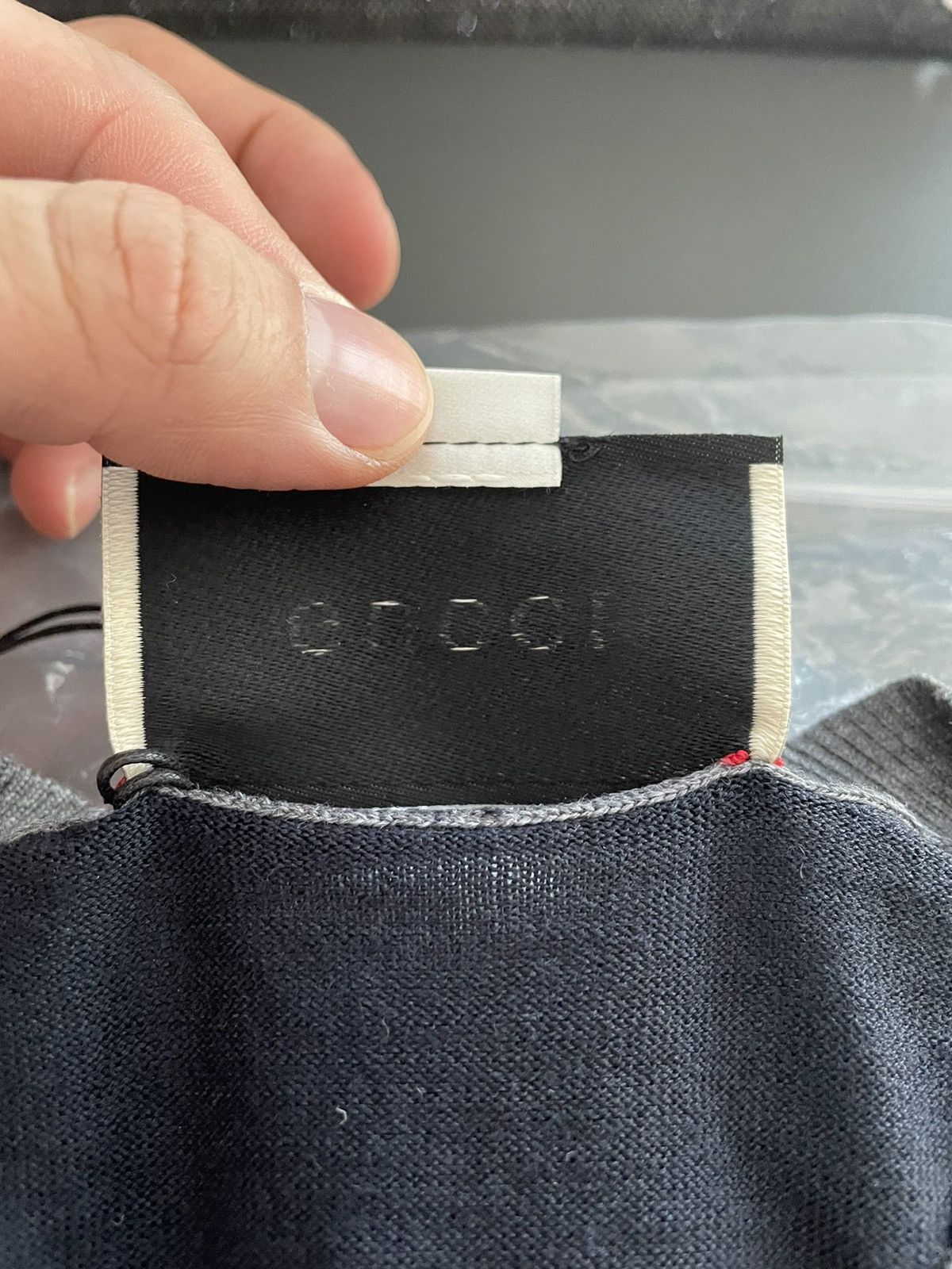 Gucci Rare Limited Iconic Super Runway Bee 🐝 Fine Wool Sweater Size US L / EU 52-54 / 3 - 8 Thumbnail