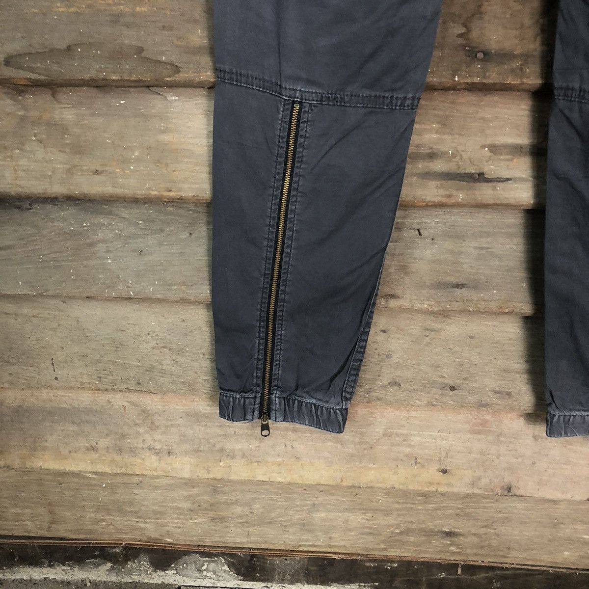 H&M DLL H&M Grey Cargo faded utility Multipocket Pants #1575 Size US 28 / EU 44 - 12 Thumbnail