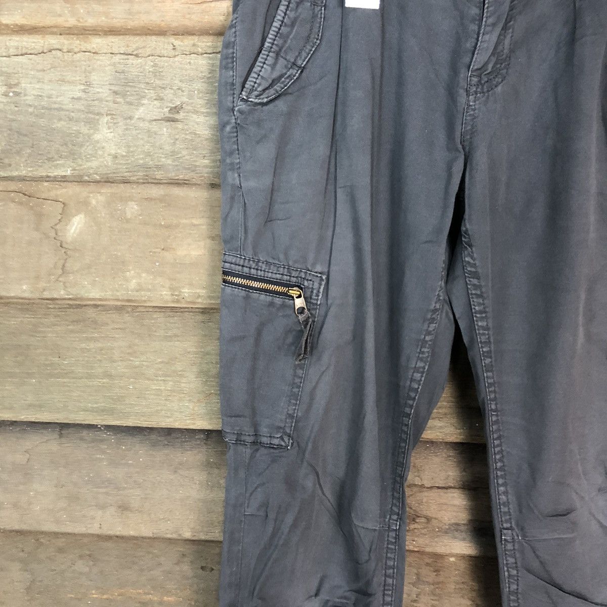 H&M DLL H&M Grey Cargo faded utility Multipocket Pants #1575 Size US 28 / EU 44 - 4 Thumbnail